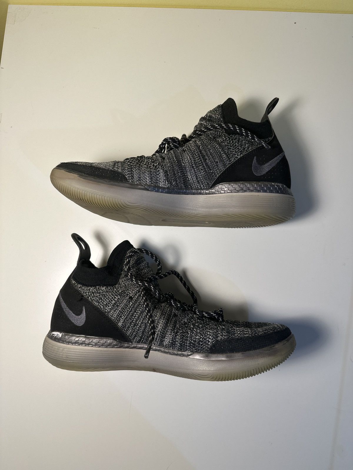 Nike Nike Kd 11 Still Kd Size US 9.5 / EU 42-43 - 1 Thumbnail