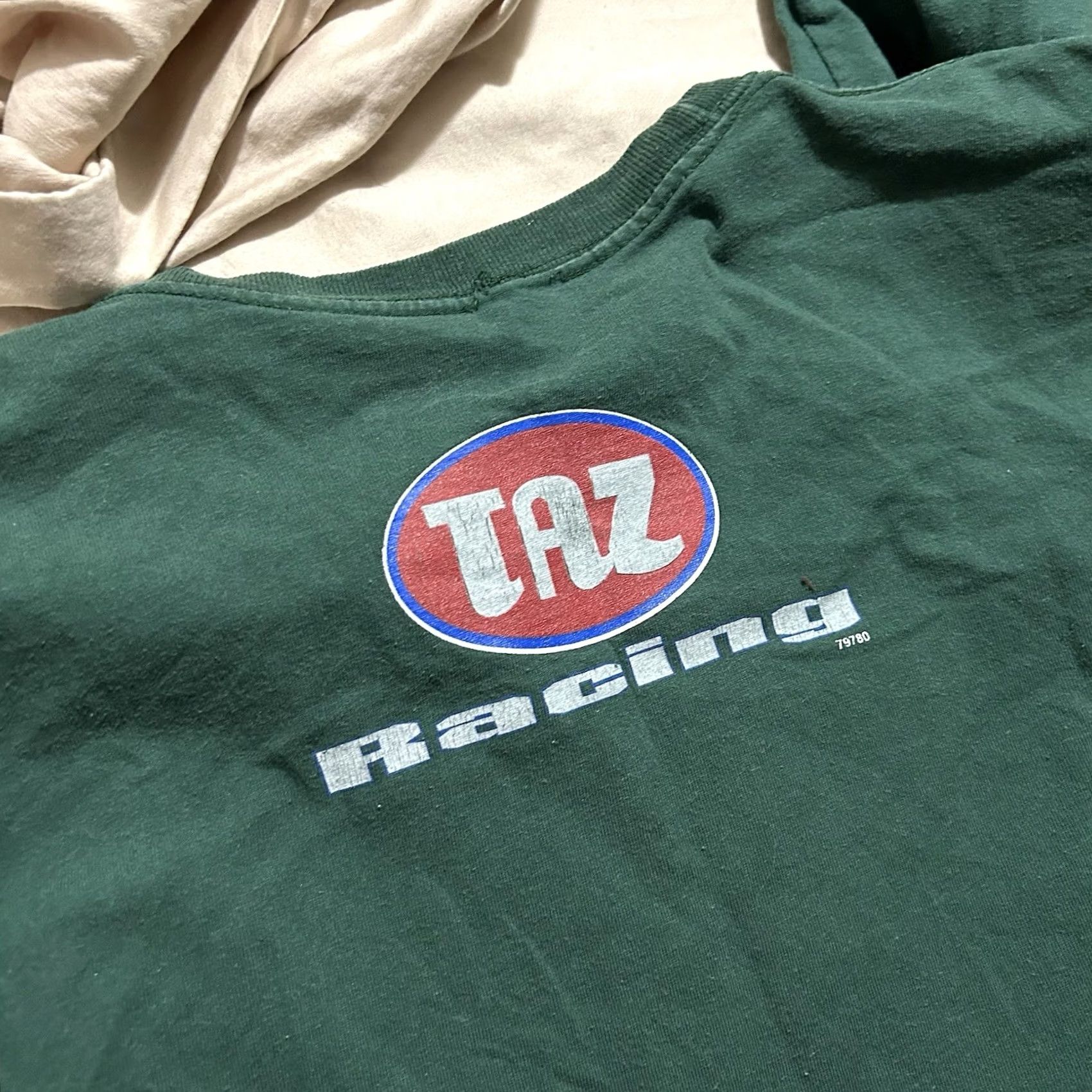 Vintage VINTAGE 90s Taz Racing Long Sleeve Shirt Size Large Men Green L Mens Shirt Size US L / EU 52-54 / 3 - 2 Thumbnail