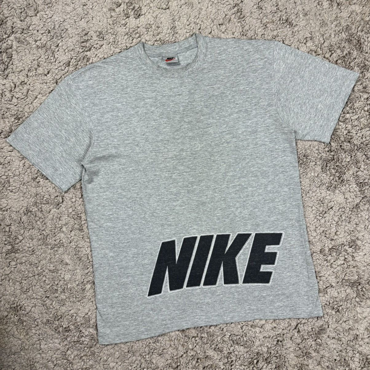 Nike × Vintage Vintage Nike Big Logo T-shirt Size US M / EU 48-50 / 2 - 3 Thumbnail