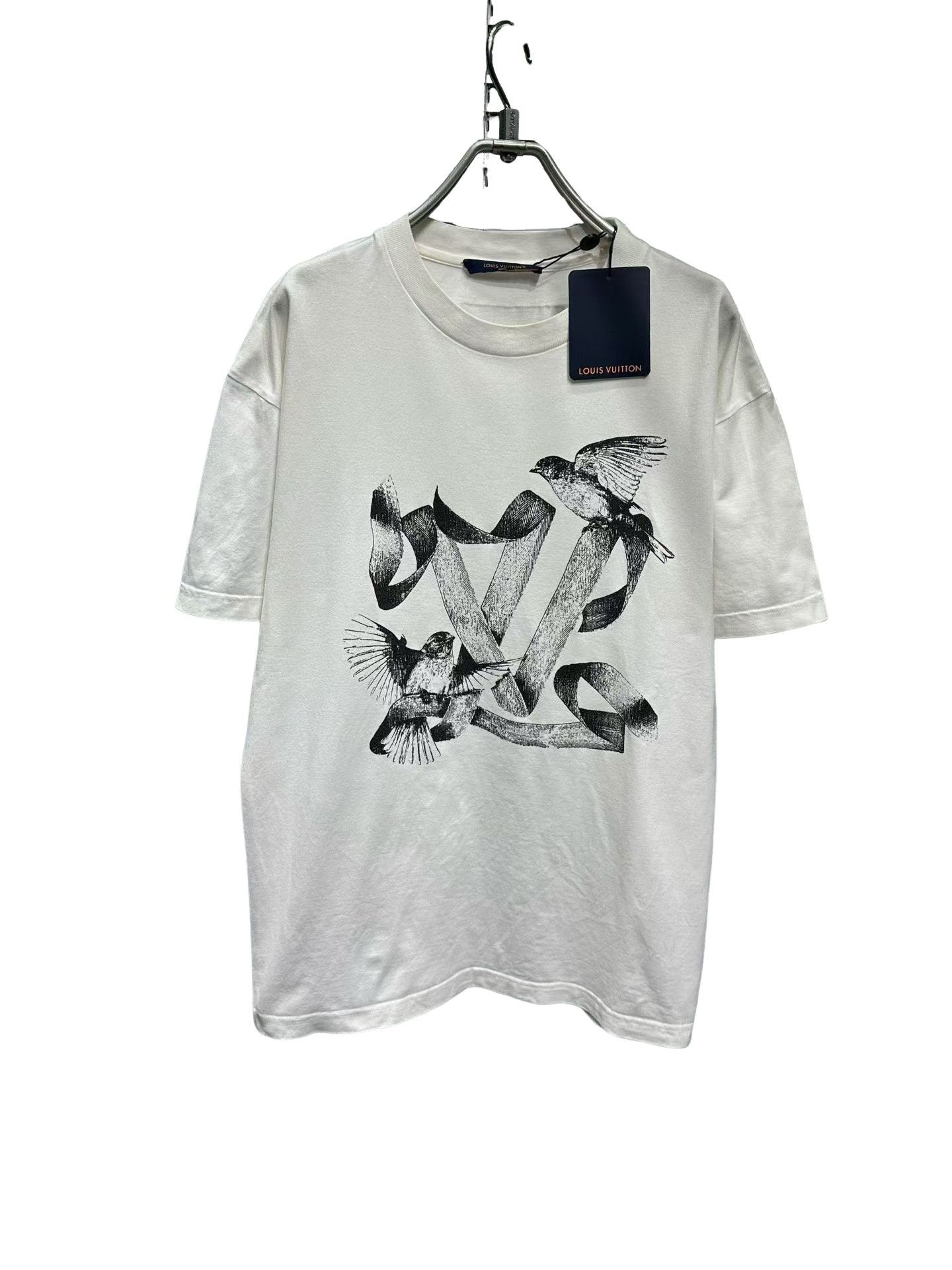 Louis Vuitton Louis Vuitton Bird Ribbon Printed T-Shirt Size M Size US M / EU 48-50 / 2 - 1 Thumbnail