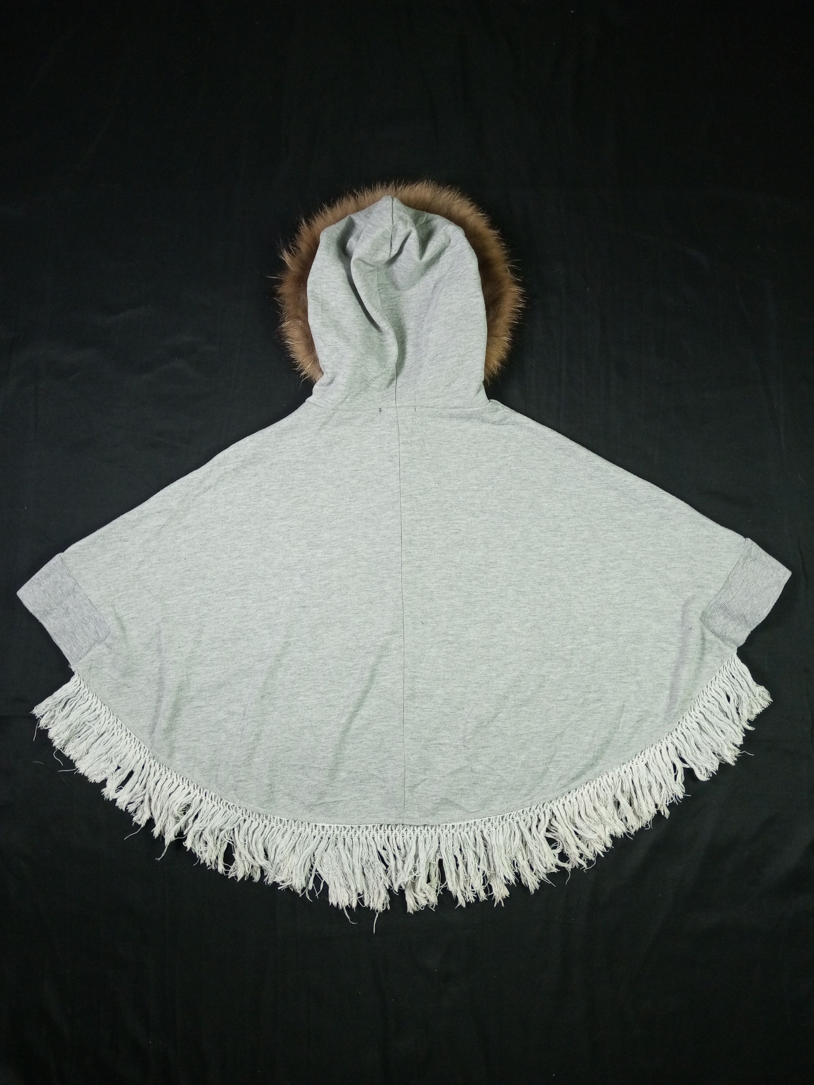 Japanese Brand "F" Unknown Japanese Brand Poncho Fur Hoodie Size US L / EU 52-54 / 3 - 15 Thumbnail