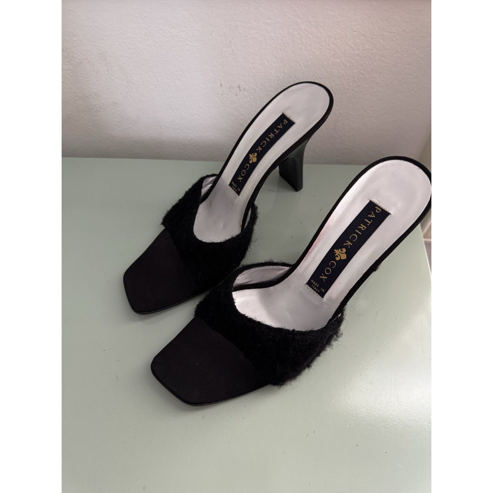 Patrick Cox Vintage Y2K Patrick Cox Black Fuzzy Sandal Heels Pumps Sz 37 Size US 6.5 / IT 36.5 - 3 Thumbnail