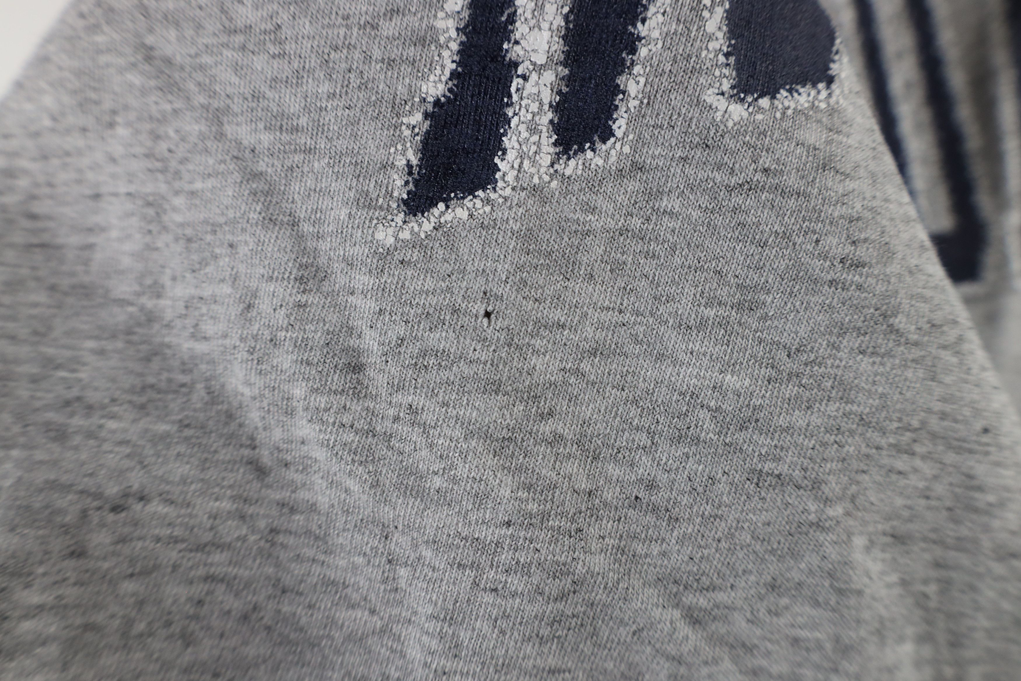 Vintage Vintage 90s Spell Out Notre Dame University T-Shirt Gray Size US XL / EU 56 / 4 - 7 Thumbnail
