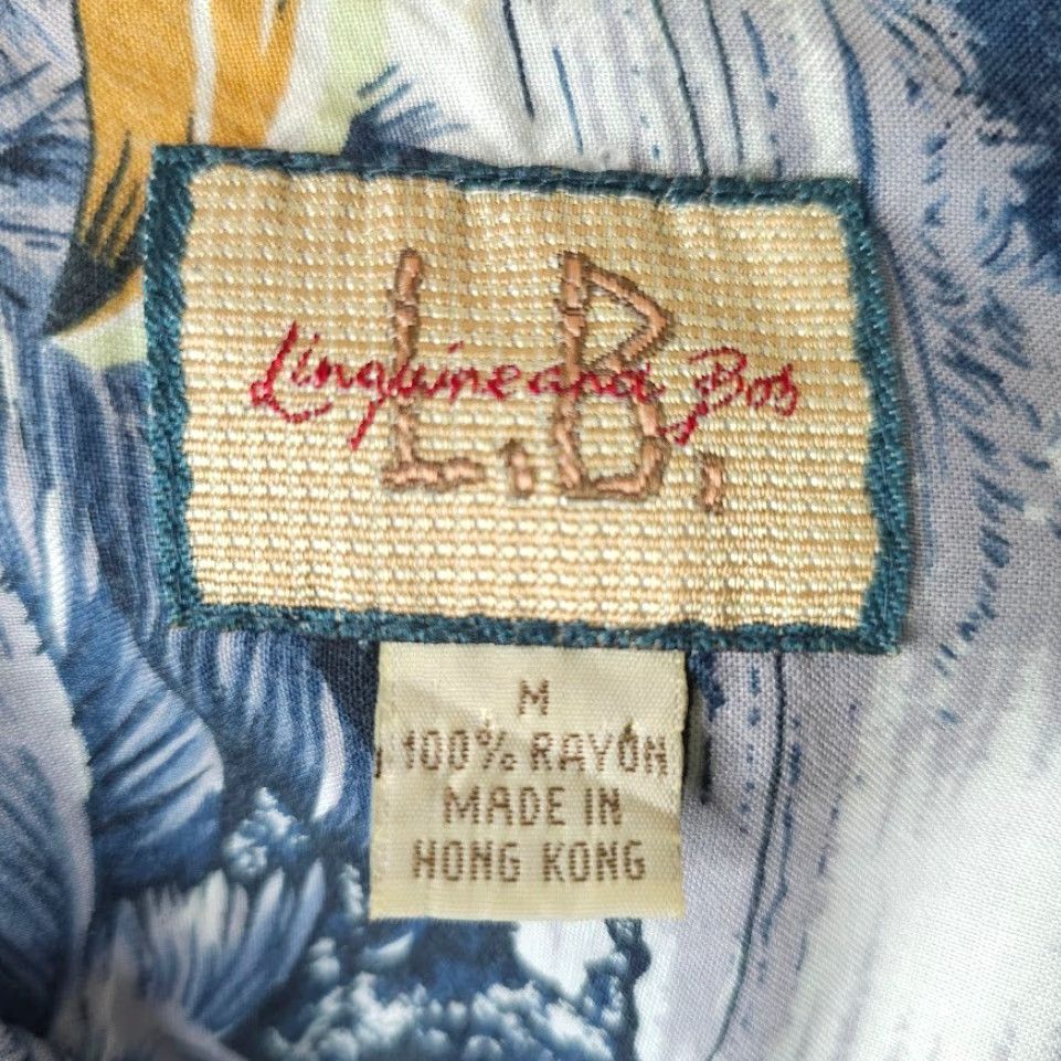 Vintage VINTAGE Linguine & Bob Hawaiian Shirt Mens Size Medium Blue Parrots All Over Print Size US L / EU 52-54 / 3 - 6 Thumbnail
