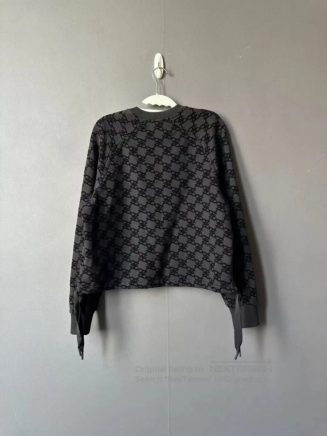 Fendi fendi women's black printed sweatshirt with ribbons. Size XS / US 0-2 / IT 36-38 - 2 Thumbnail