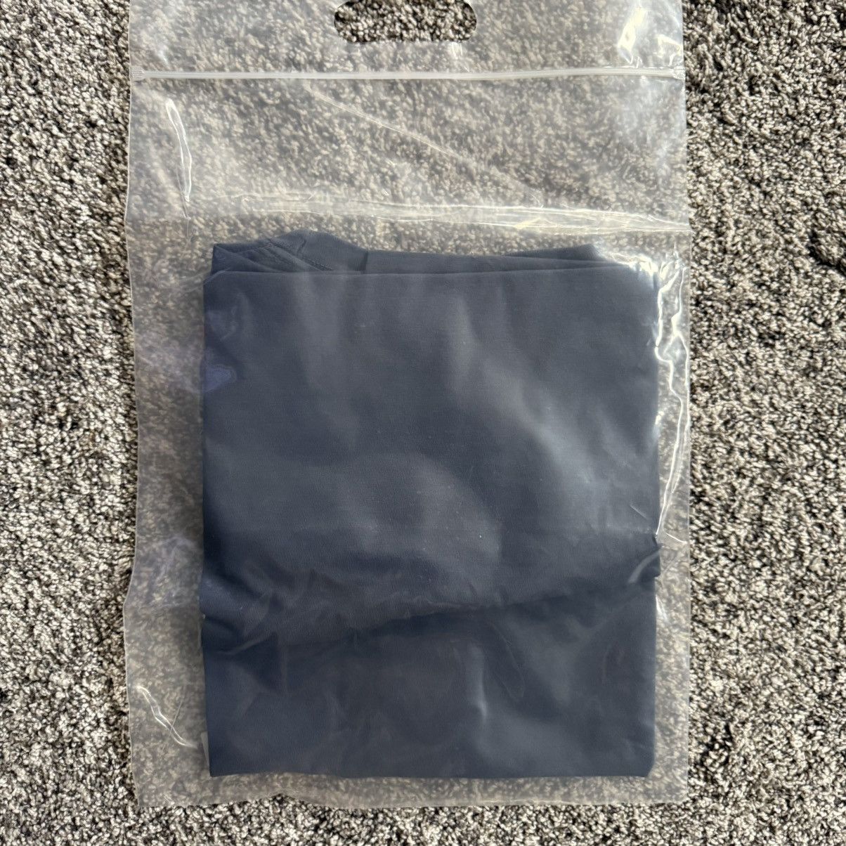 A24 Brand New Uncut Gems Cast Tee Never Opened A24 Size Large Size US L / EU 52-54 / 3 - 2 Thumbnail