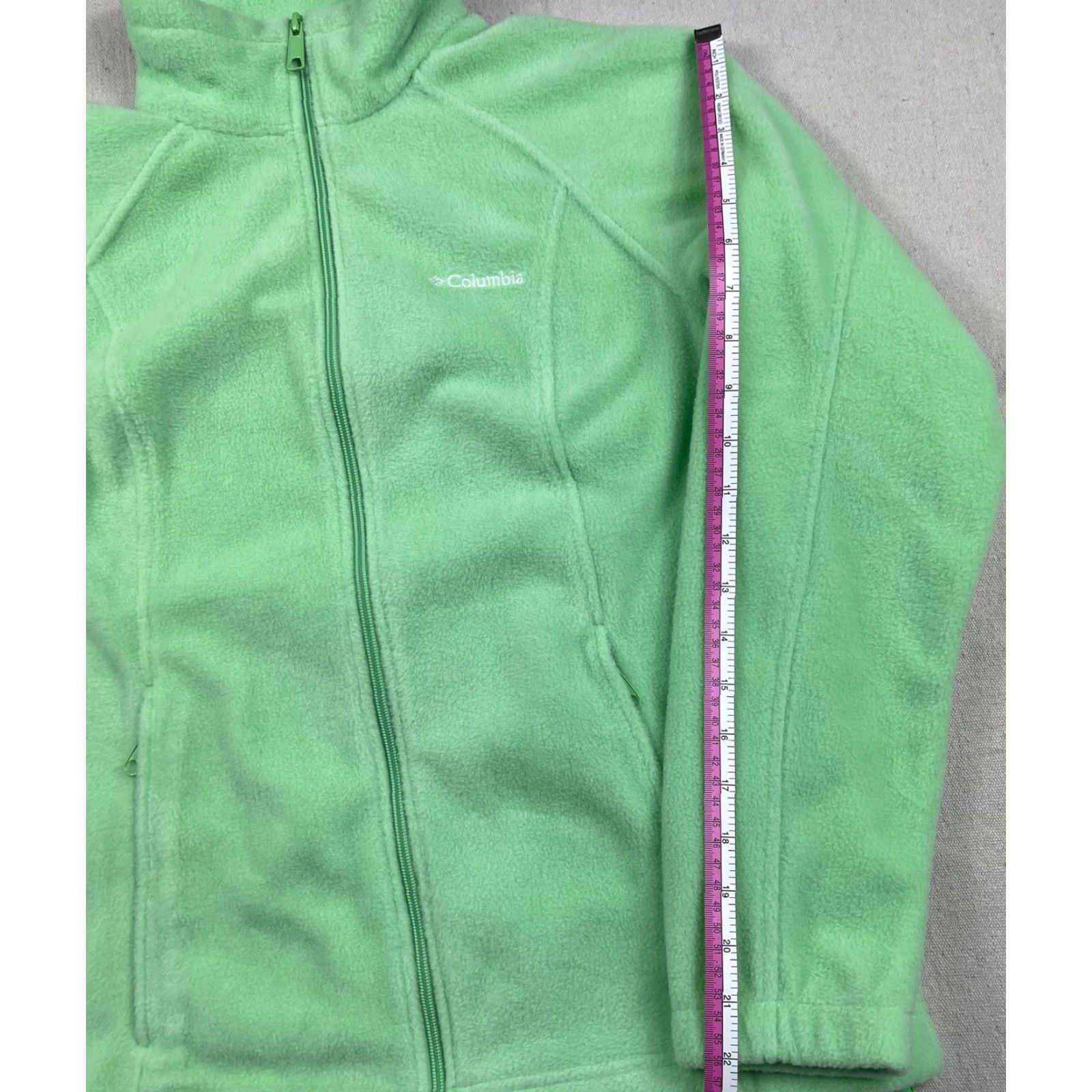 Vintage Columbia Women’s Jacket Fleece Full Zip Green Sz Small Regular Fit Pockets Logo Embroidered 100% Polyester Size S / US 4 / IT 40 - 5 Thumbnail