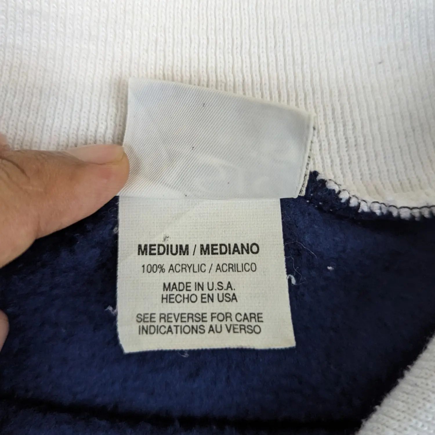 Vintage Vintage 90's BASIC EDITIONS Full Image Holiday Sweatshirt Size M / US 6-8 / IT 42-44 - 11 Thumbnail