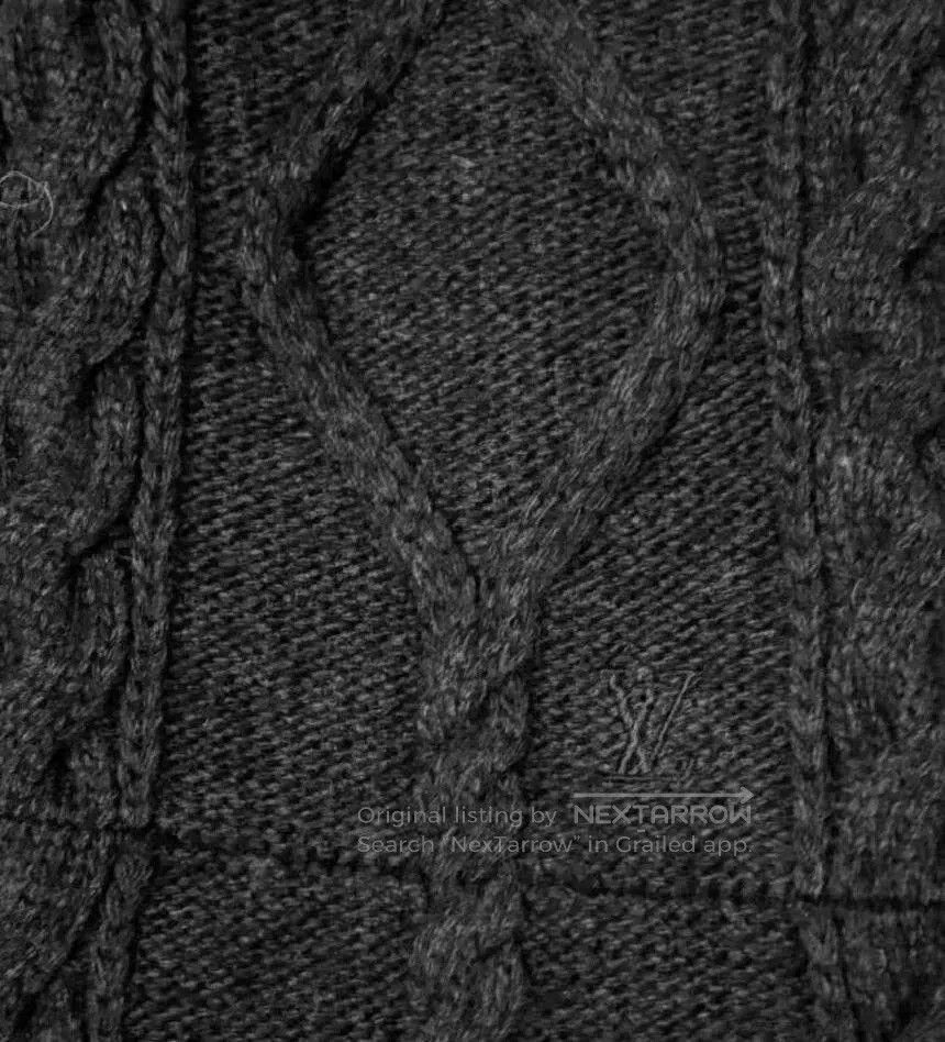 Louis Vuitton Authentic LV Wool Scarf in Black. Size ONE SIZE - 4 Thumbnail