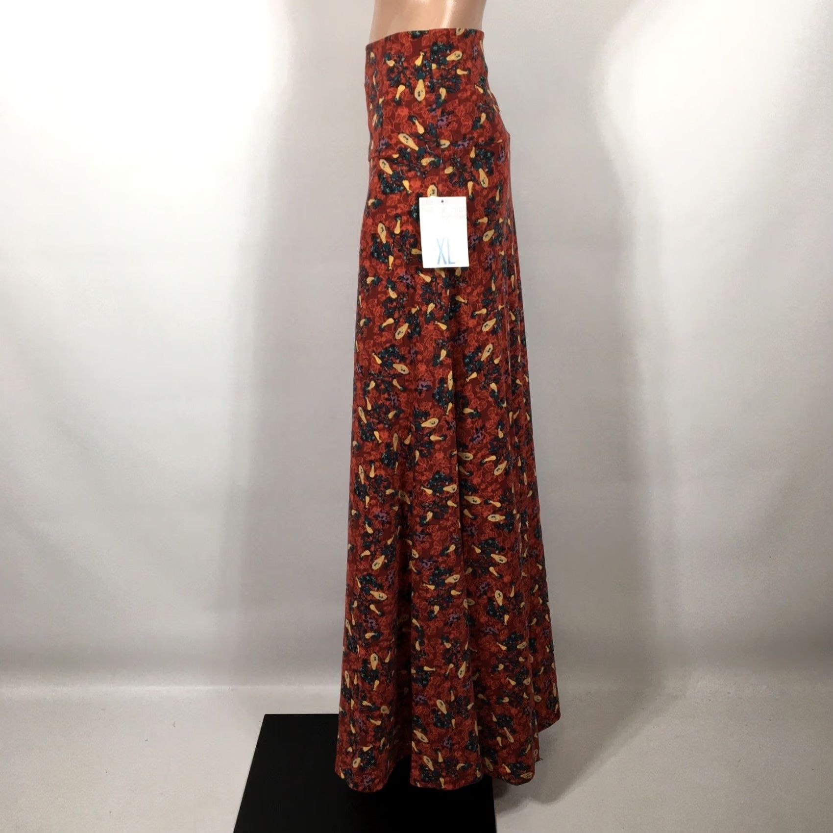Vintage LuLaRoe Dress Womens XL Maxi Skirt Floral Red Leaves Geometric RARE NEW NWT Size 40" / US 18 - 6 Thumbnail