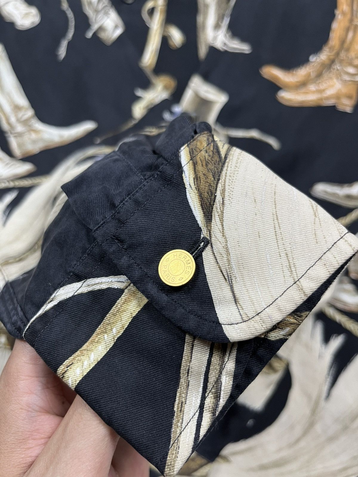 Hermes 90s Hermes silk button up Size US L / EU 52-54 / 3 - 18 Thumbnail