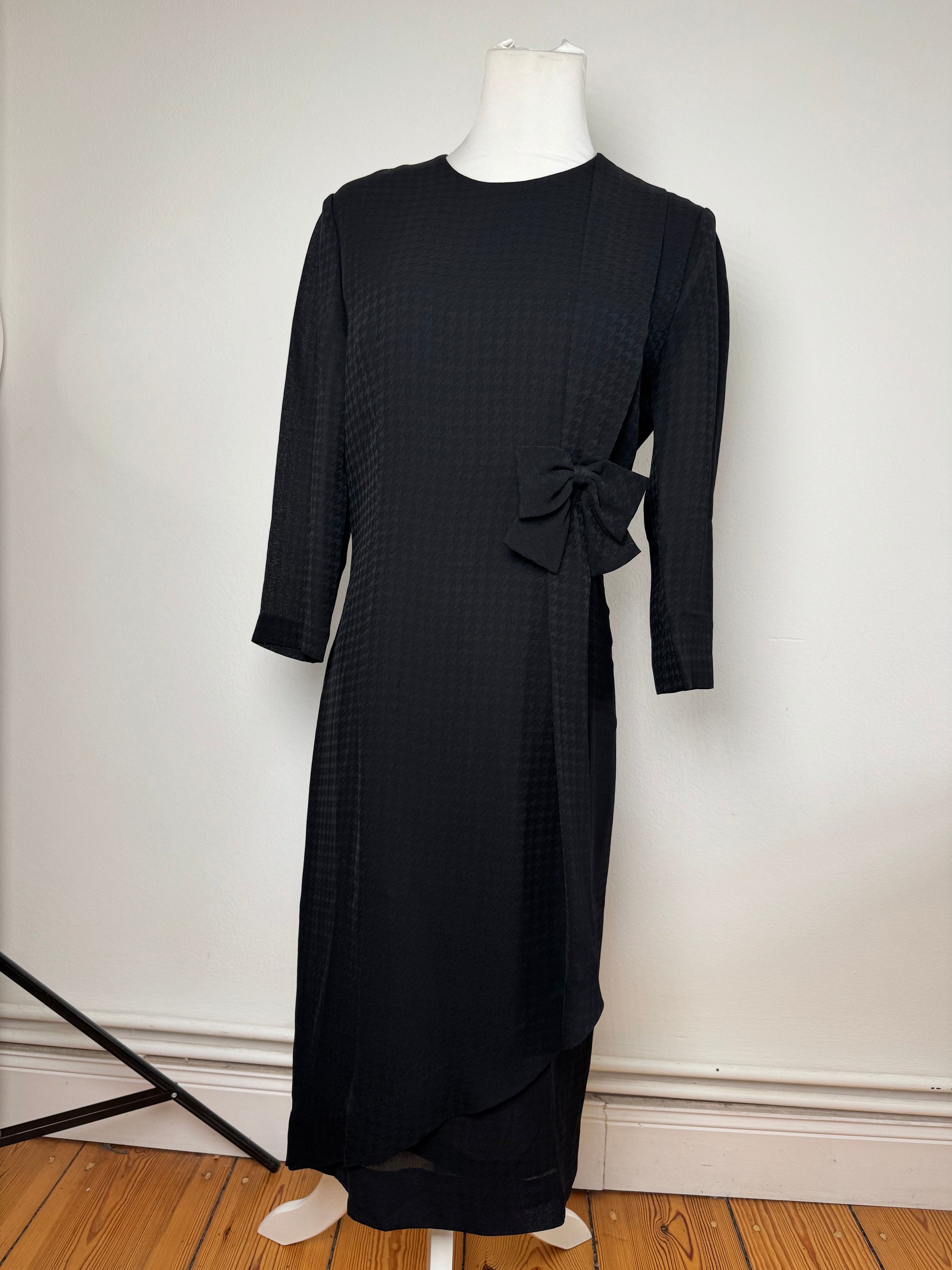 Givenchy Vintage Black Dress M Size S / US 4 / IT 40 - 1 Thumbnail