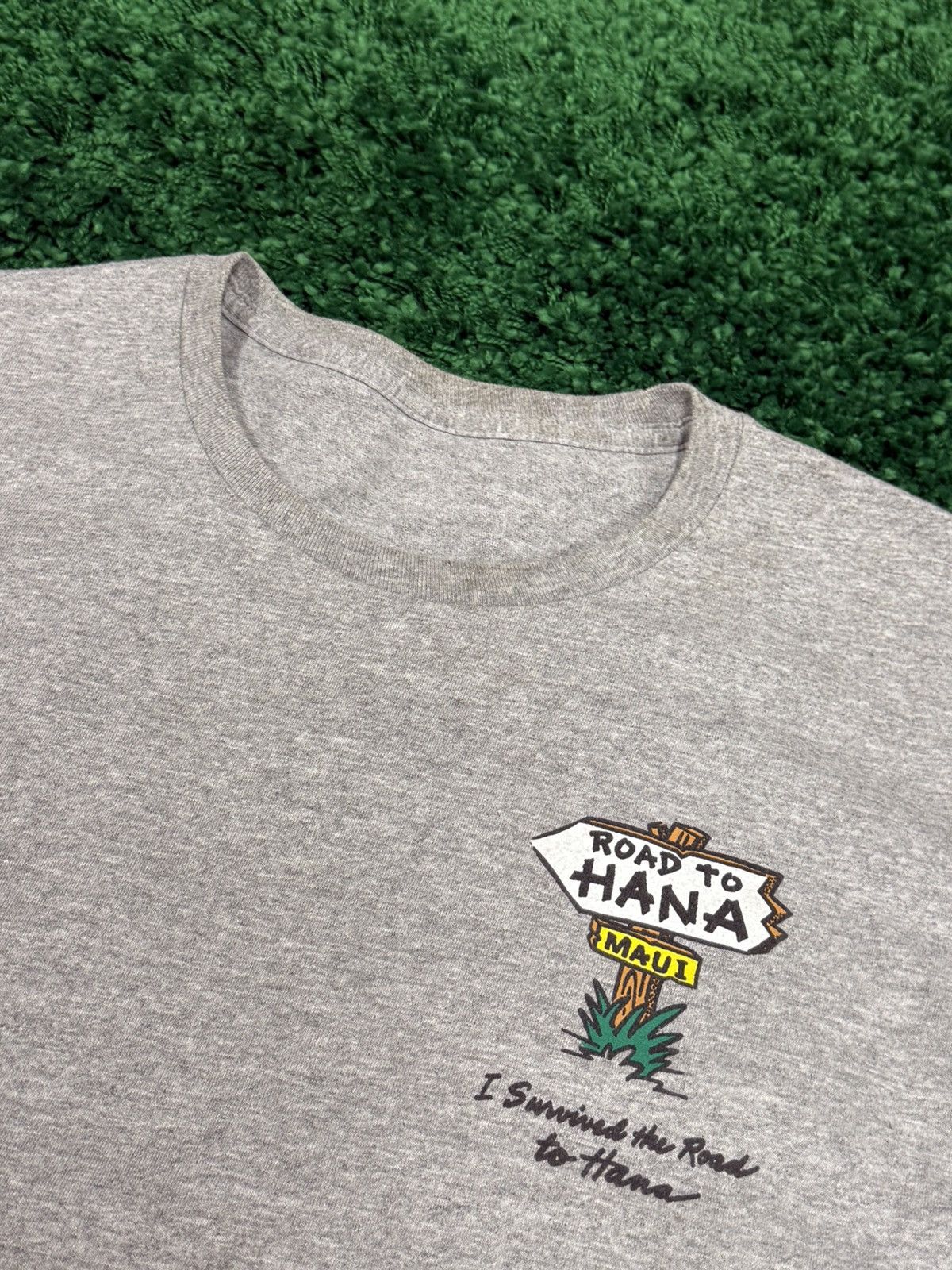 Vintage Vintage Grey Maui Hana Hawaii Cartoon Print Logo Tee Size US L / EU 52-54 / 3 - 4 Thumbnail