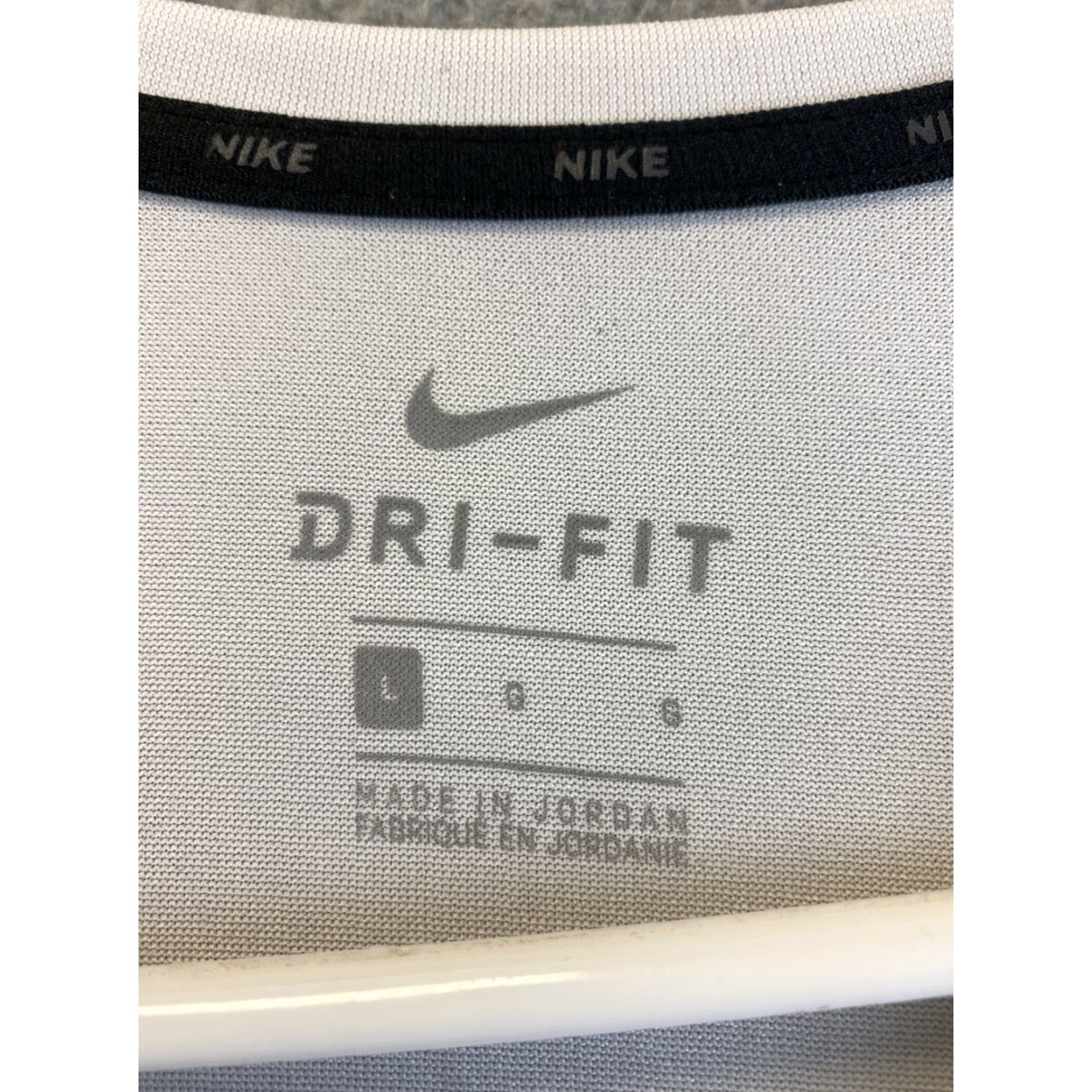 Nike Nike Shirt Large White Dri-Fit Swoosh Running Short Sleeve Breathable Sports Outdoor Mens Size US L / EU 52-54 / 3 - 6 Thumbnail