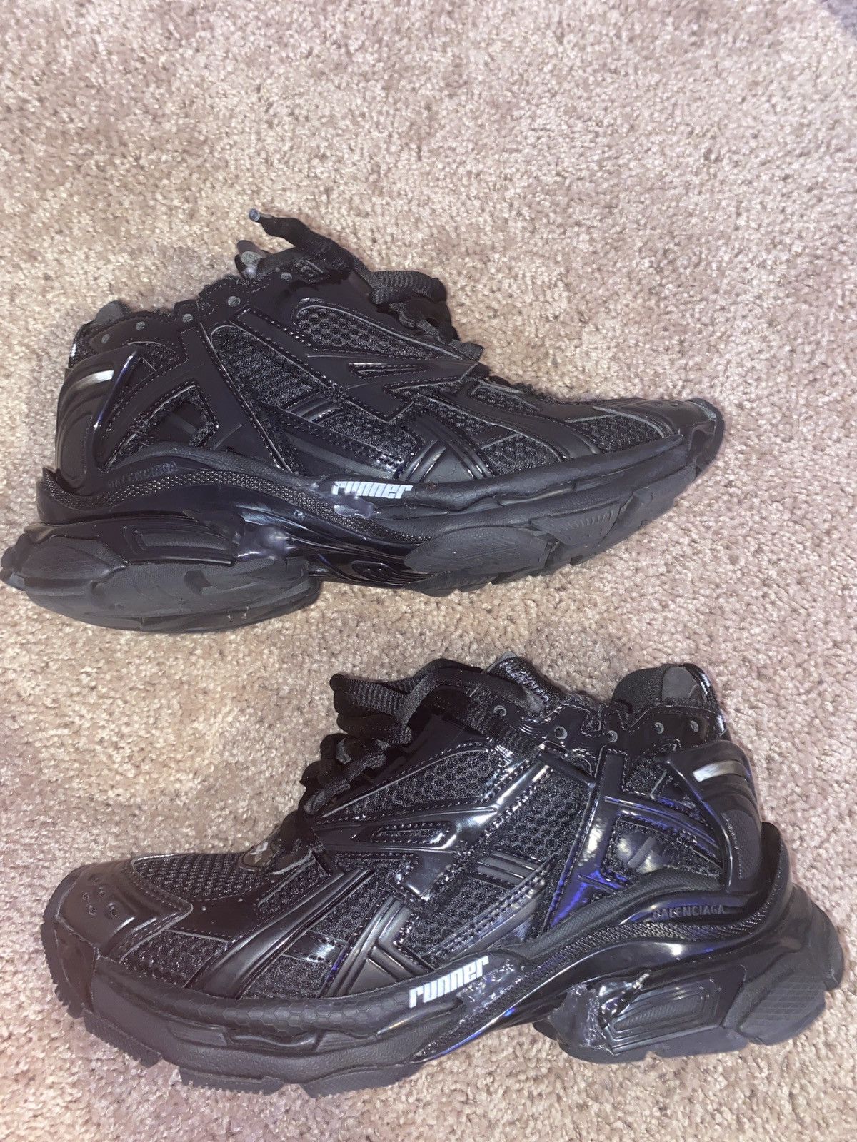 Balenciaga Balenciaga Wmns Runner Sneaker ‘Black’ Size US 9 / IT 39 - 2 Thumbnail