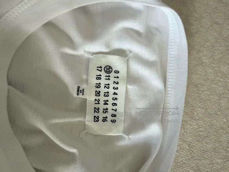 Maison Margiela Maison Margiela White short sleeves Size US S / EU 44-46 / 1 - 3 Thumbnail