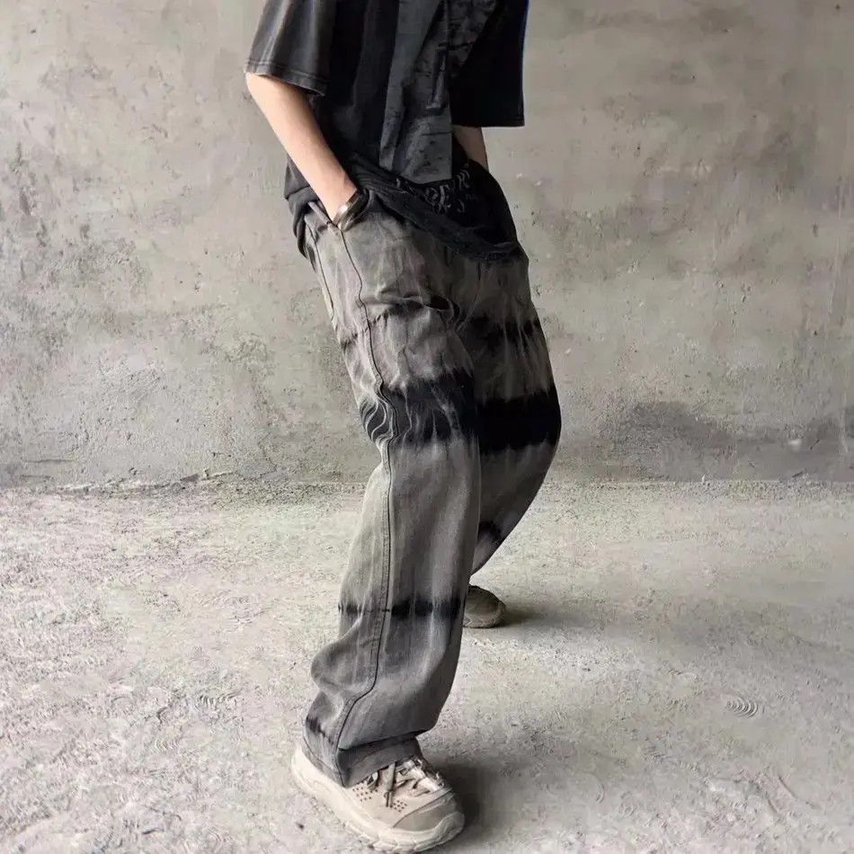 Japanese Brand Retro loose straight leg wide leg jeans Size US 32 / EU 48 - 1 Thumbnail