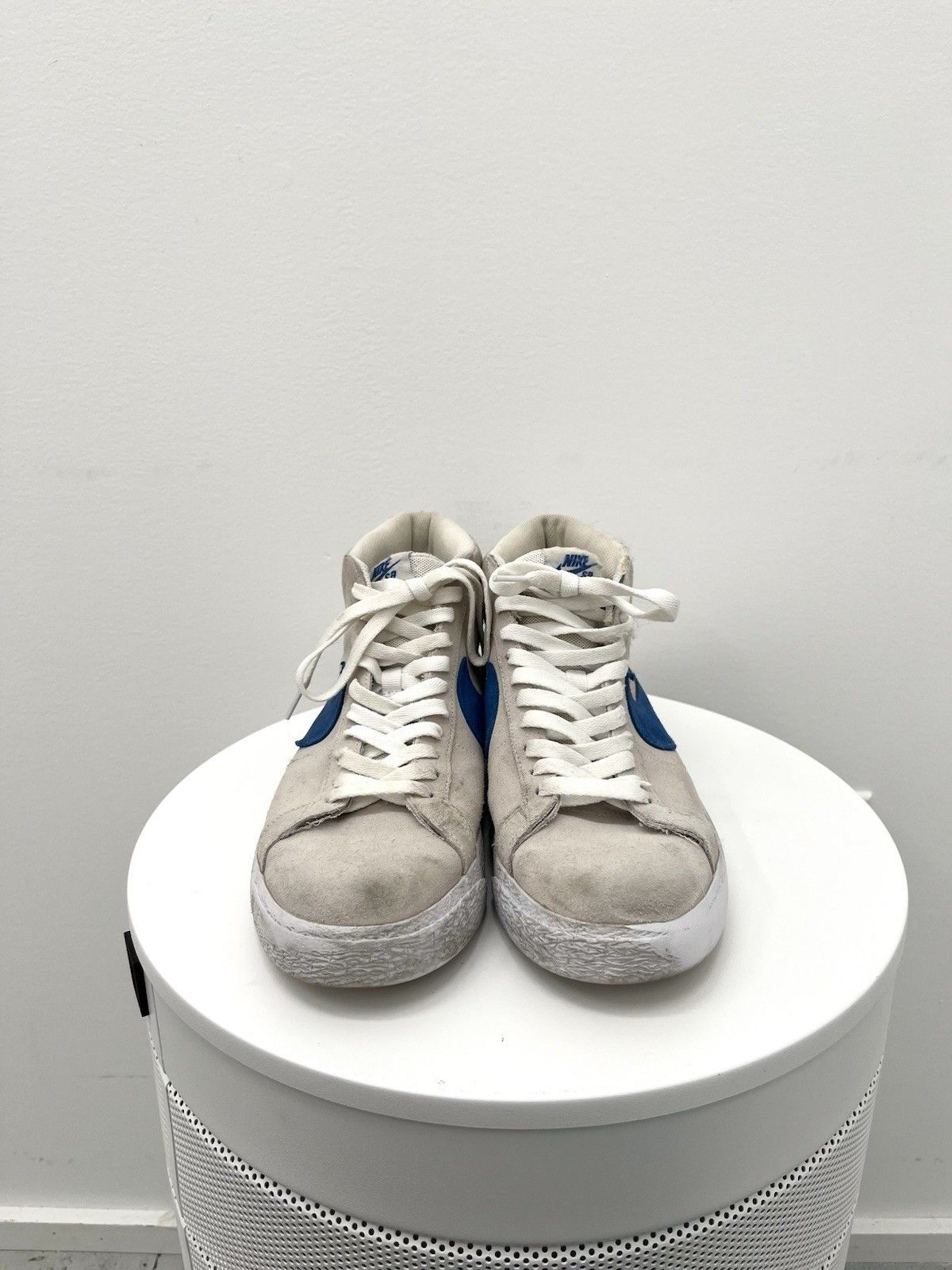 Nike Nike SB Blazer Mid Laser Blue Suede Size 10 Skateboard Size US 10 / EU 43 - 3 Thumbnail