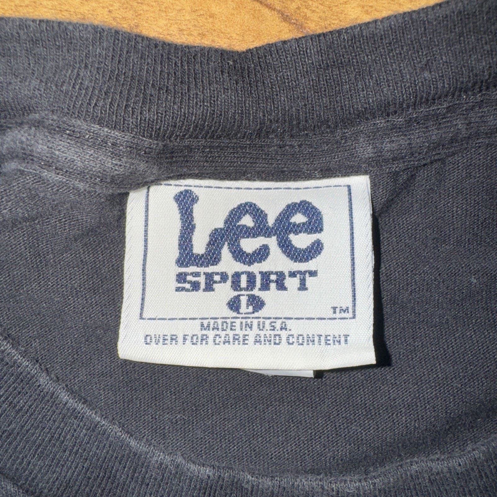 Nutmeg × Vintage Vintage Lee Sport Pittsburgh Penguins T-Shirt L M Nutmeg Size US L / EU 52-54 / 3 - 5 Thumbnail