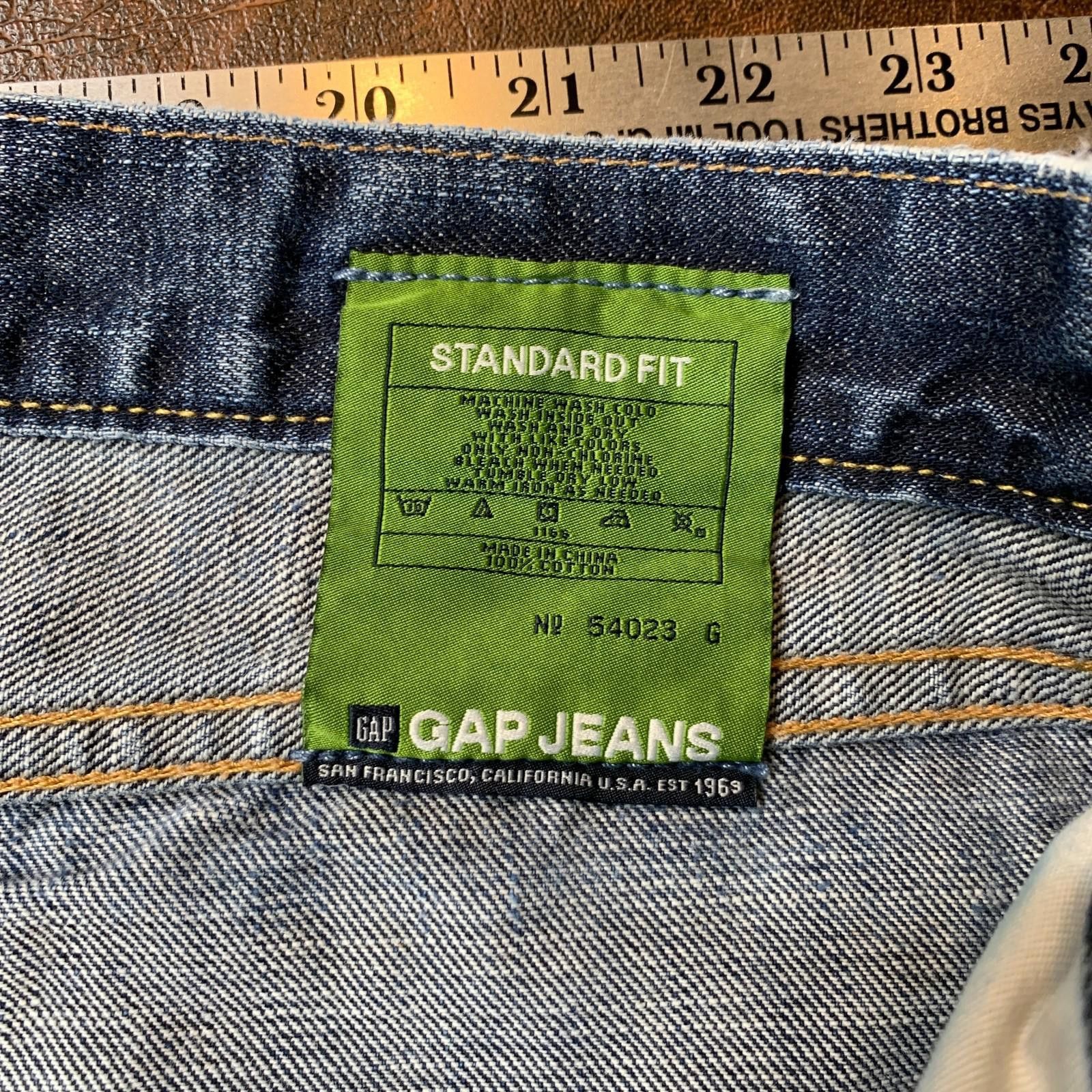 Gap Men’s Gap Green 1969 Zip Straight Leg 34x31 Jeans (334) Size US 34 / EU 50 - 7 Thumbnail