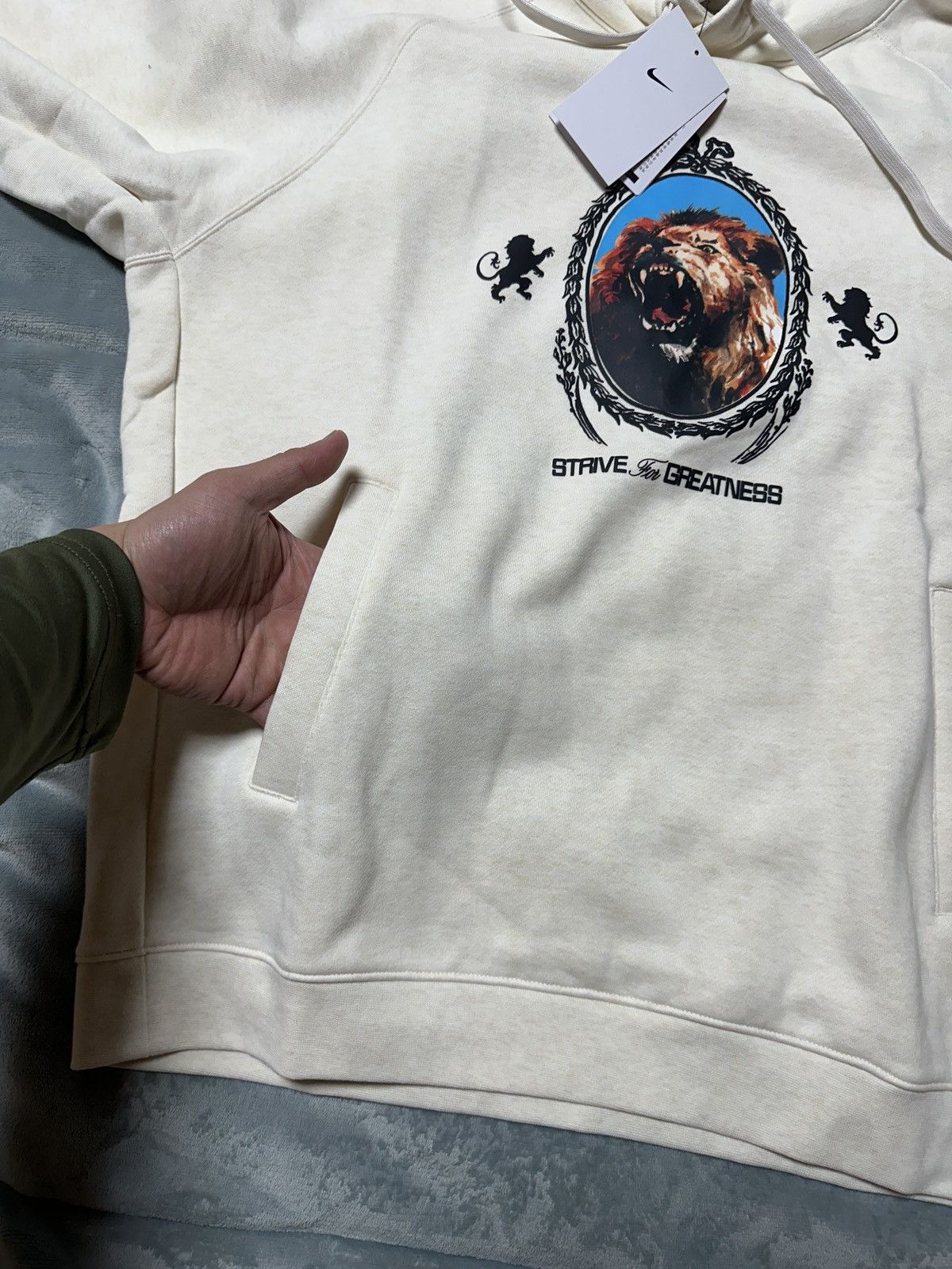 Nike NWT Nike LeBron Hoodie Phantom Heather Beige Men’s Sizes 2XL Size US XXL / EU 58 / 5 - 3 Thumbnail