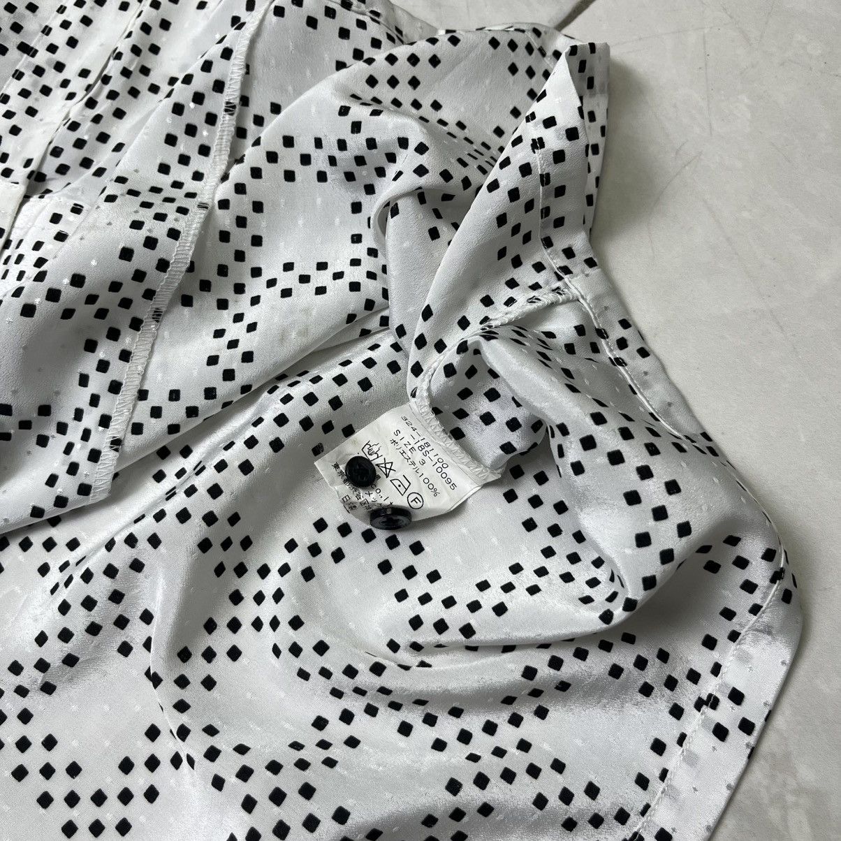 Japanese Brand GGD japan long sleeve button ups shirt Size US L / EU 52-54 / 3 - 9 Thumbnail