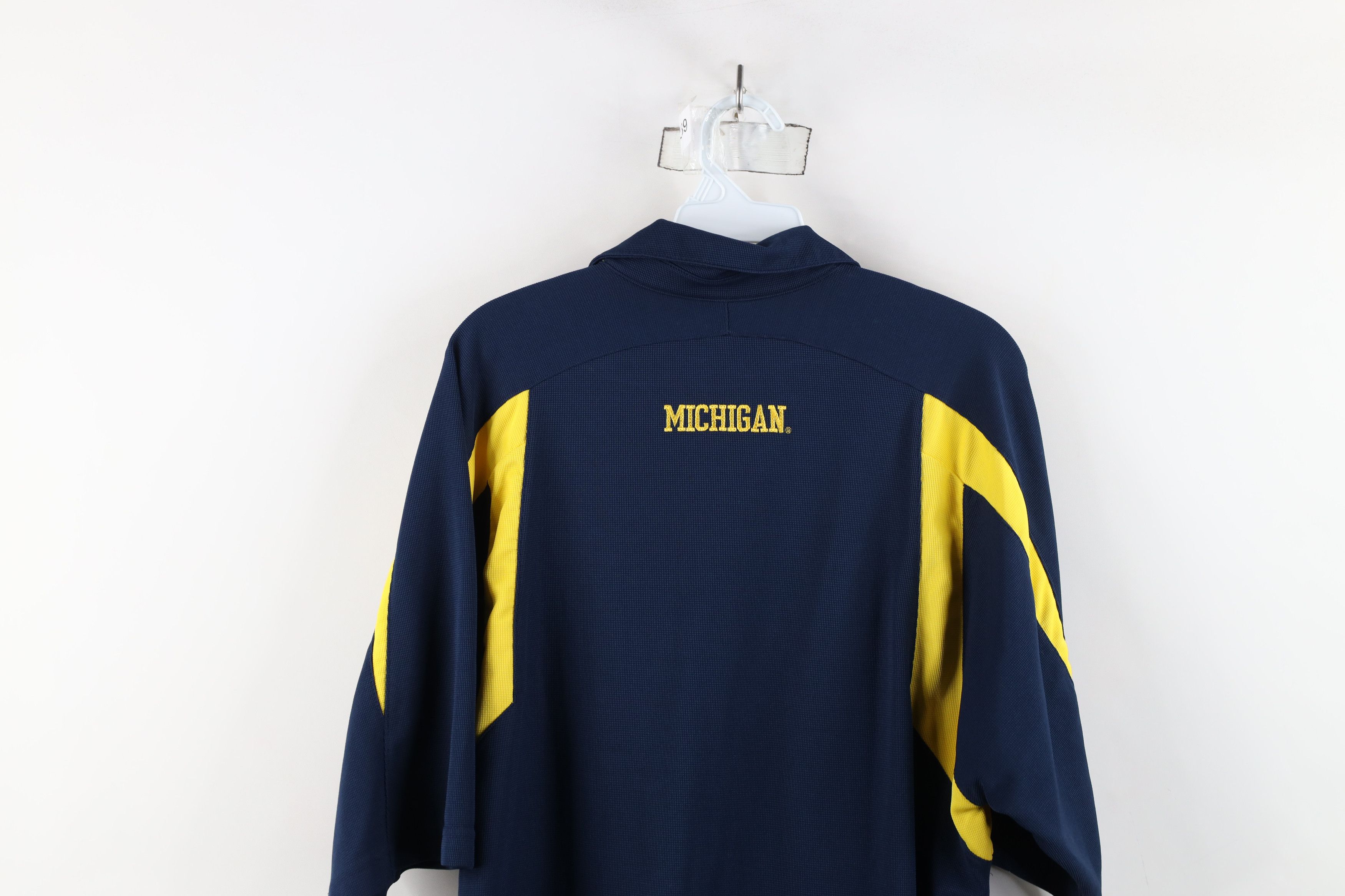 Nike Vintage Nike University of Michigan Football Collared Shirt Size US L / EU 52-54 / 3 - 15 Thumbnail