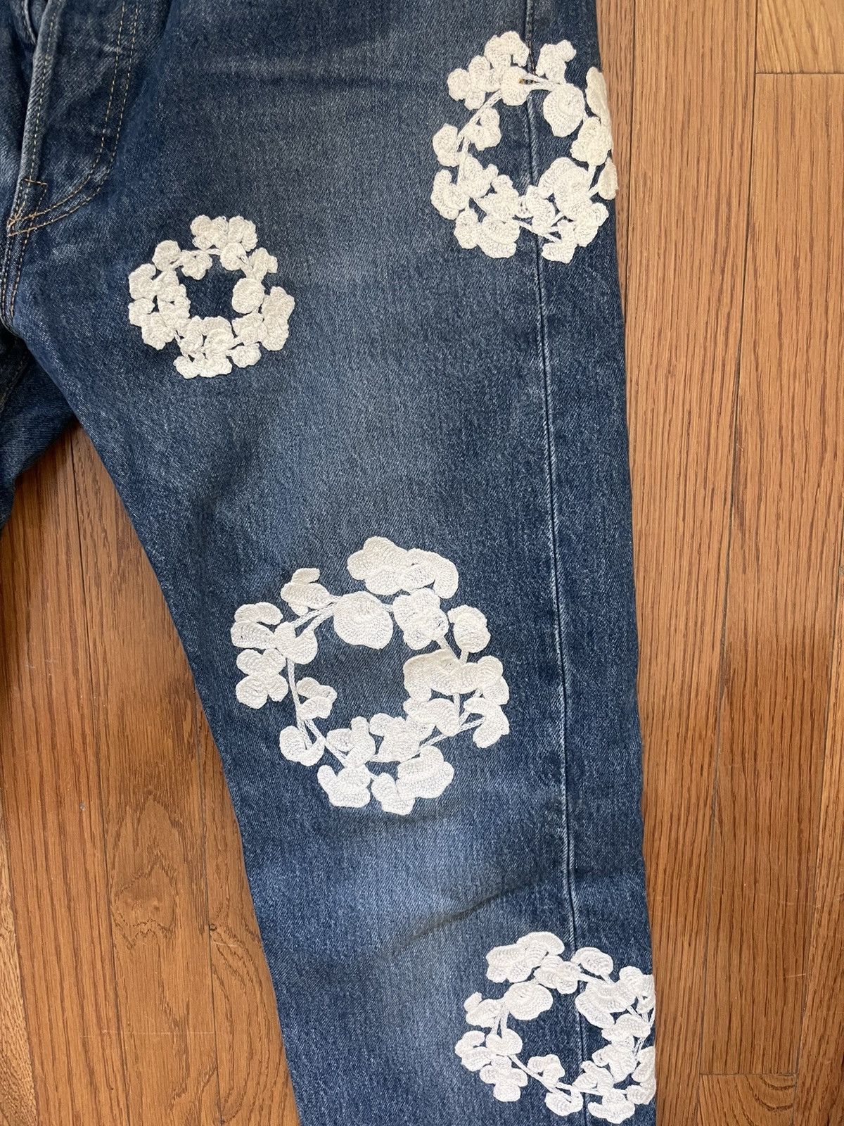 DENIM TEARS Denim Tears Levi’s Cotton Wreath Chain Stitch Jean Sz. 32 Size US 32 / EU 48 - 3 Thumbnail