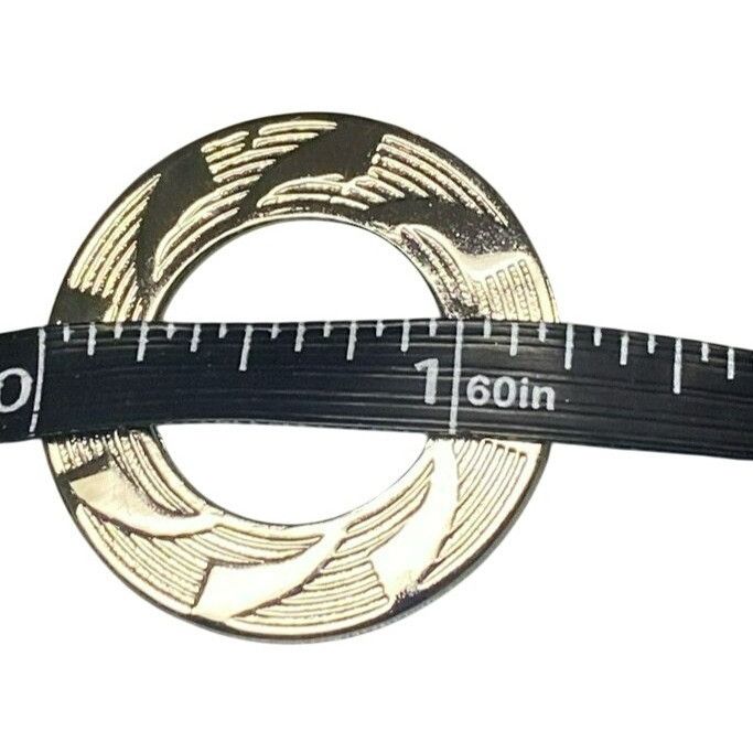 Other Vintage Round Silver-Tone Brooch Pin With Geometric Engraved Size ONE SIZE - 2 Thumbnail