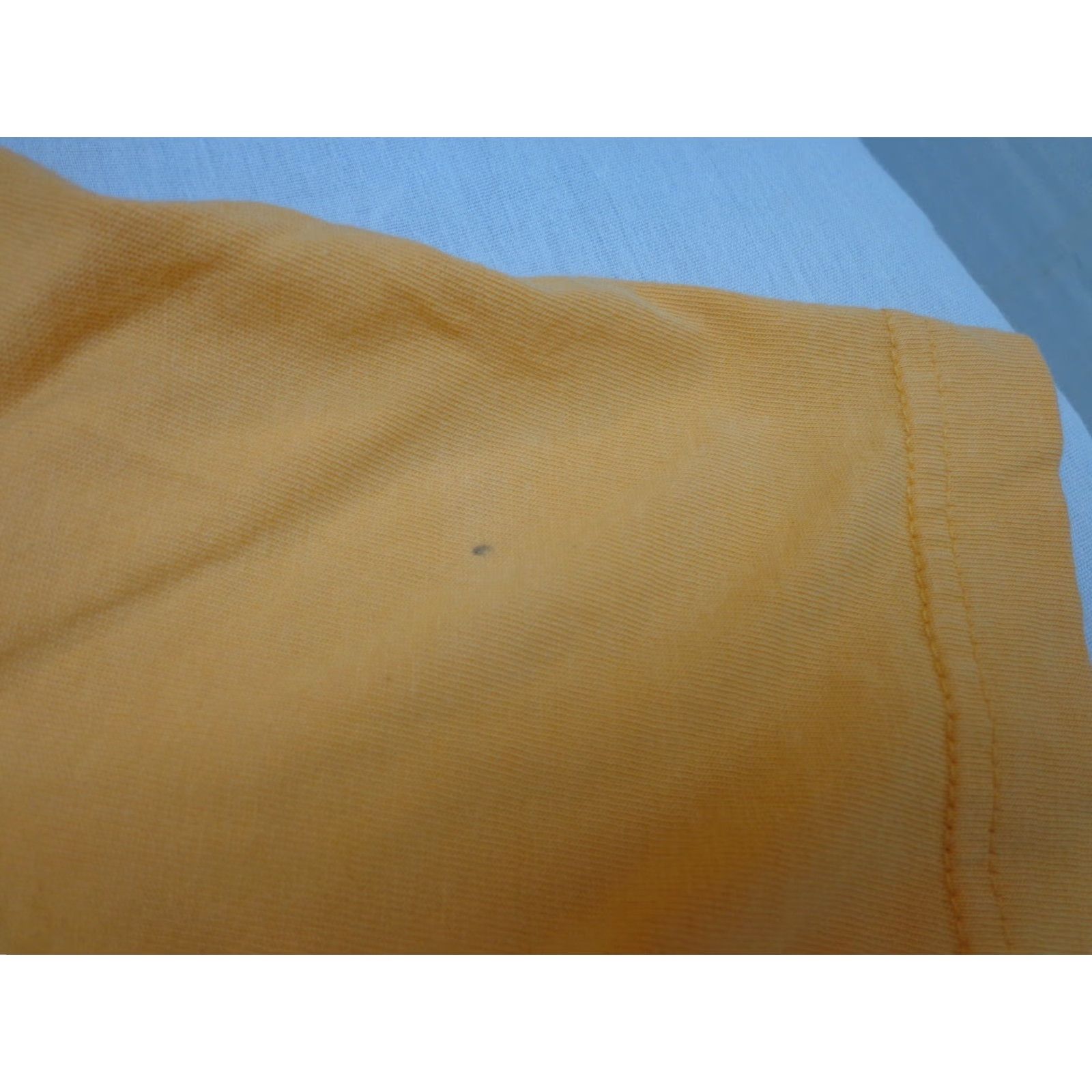 Adidas VINTAGE adidas Trefoil Logo Orange T Shirt Size Medium (Fits Loose) Size US M / EU 48-50 / 2 - 7 Thumbnail