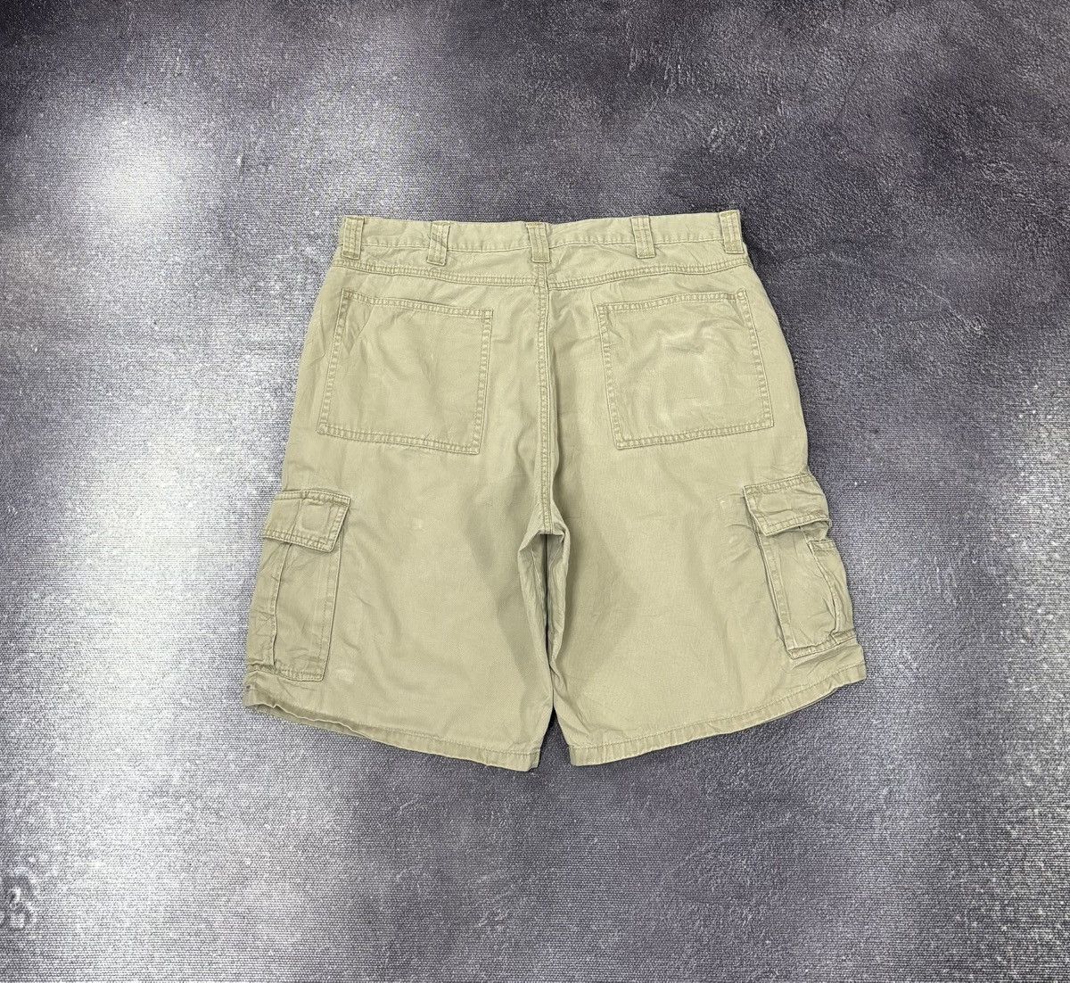 Vintage Vintage Wrangler Y2K Utility Military Hype Cargo Shorts Size US 36 / EU 52 - 2 Thumbnail