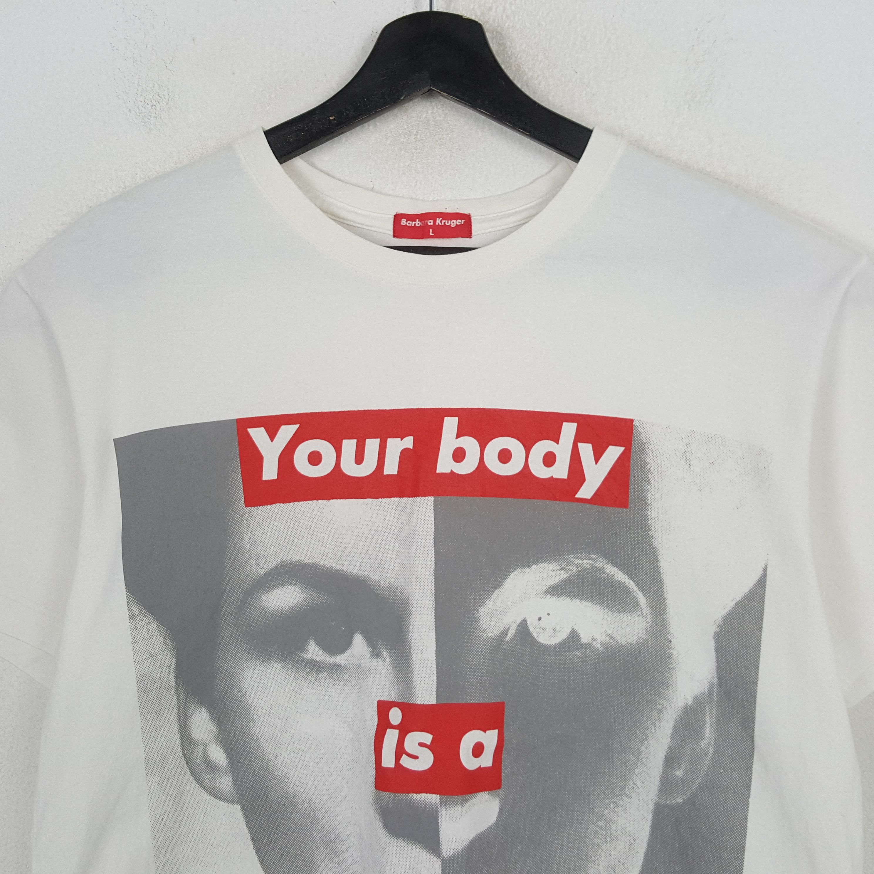 Barbara Kruger Barbara Kruger x Uniqlo Japanese Brand Tshirt C299N80 Size US L / EU 52-54 / 3 - 2 Thumbnail