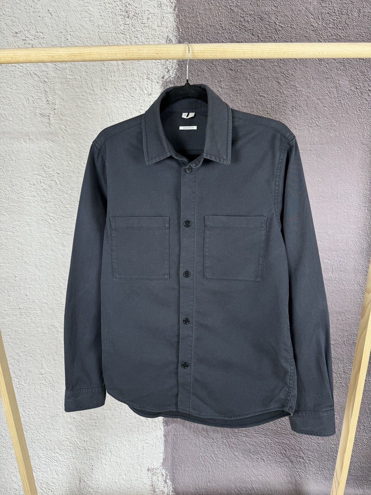 Arket Arket Men cotton twill regular fit military overshirt Size US S / EU 44-46 / 1 - 1 Thumbnail