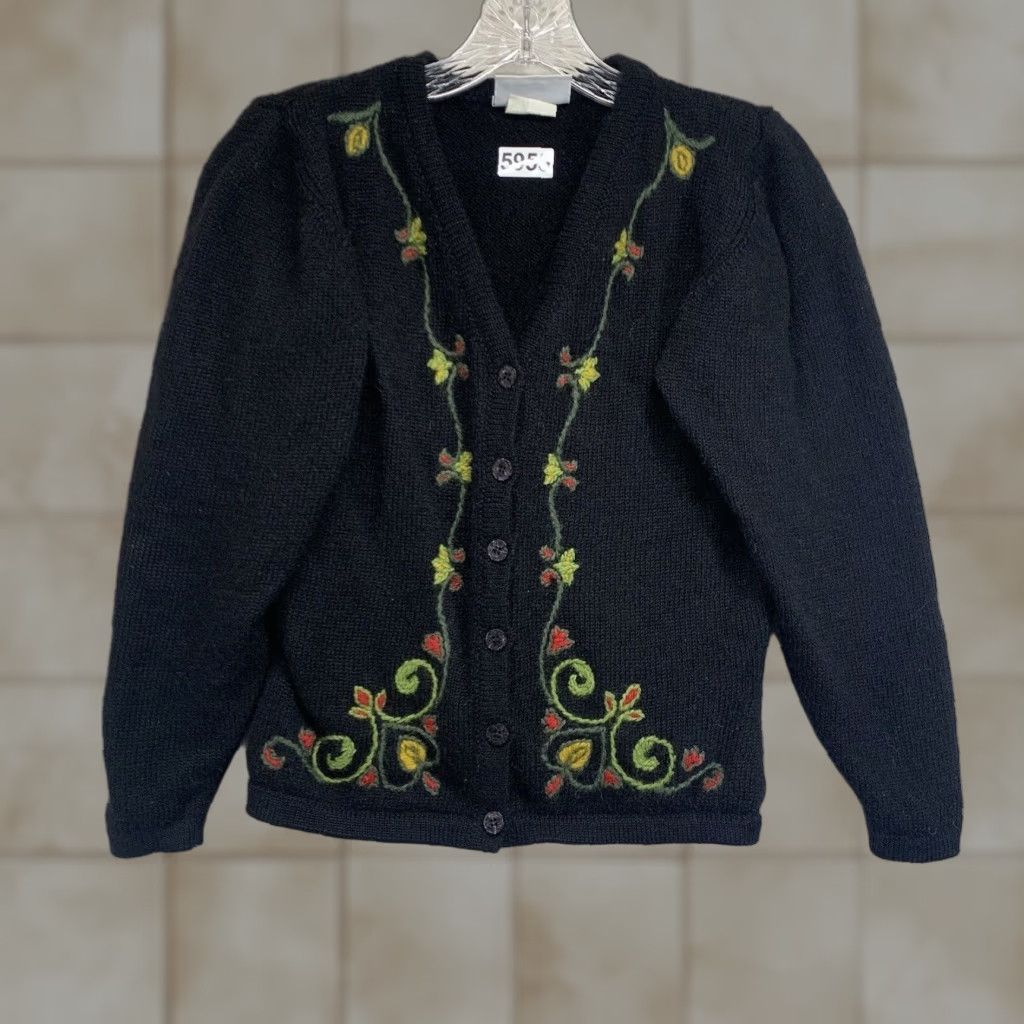 Laura Ashley VINTAGE Laura Ashley Wool Cardigan Sweater Women Size 6 Cropped Floral Embroidered Black Fall Winter Size M / US 6-8 / IT 42-44 - 1 Thumbnail