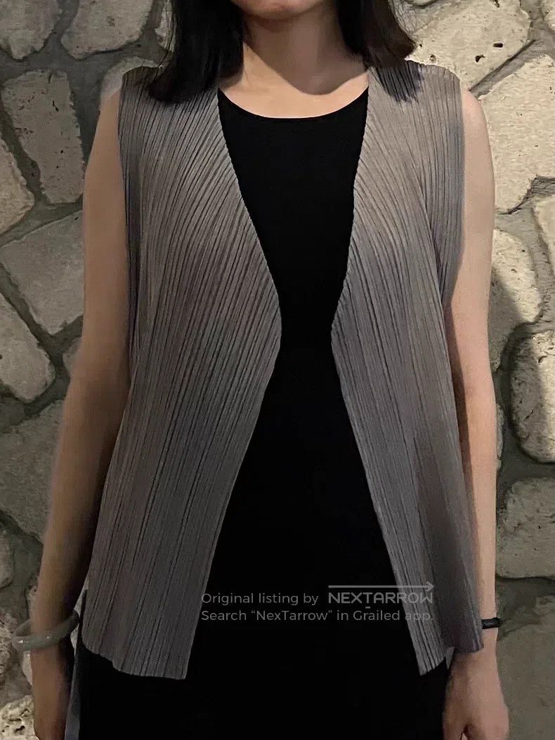 Issey Miyake Issey Miyake Gray Vest Size L / US 10 / IT 46 - 2 Thumbnail