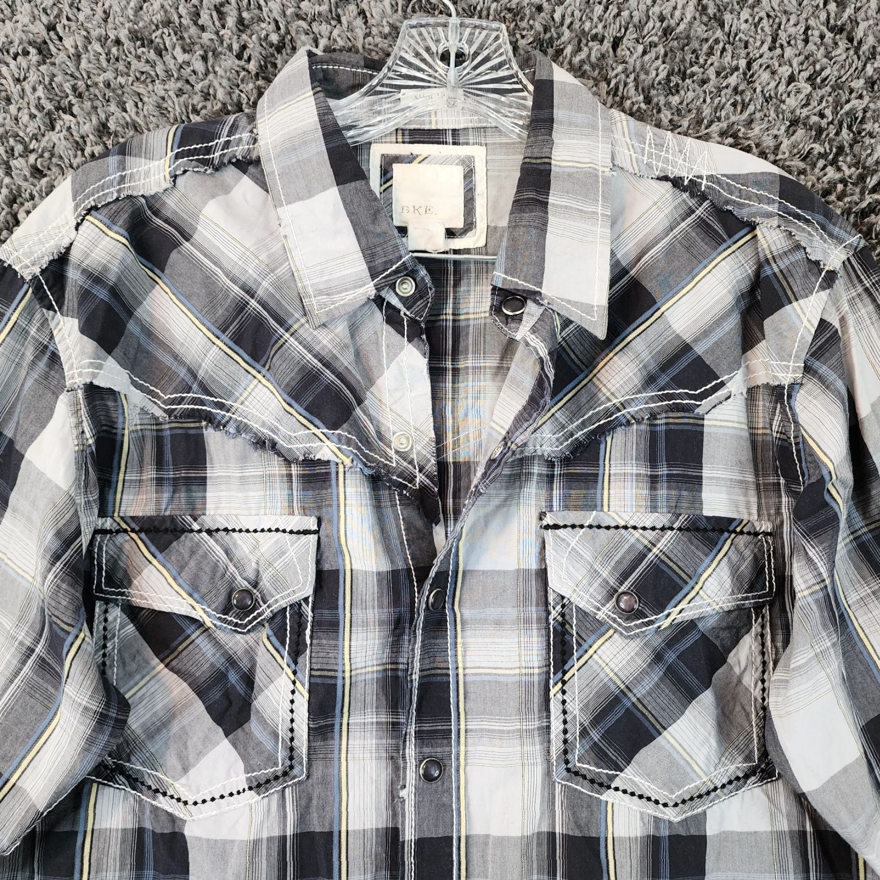 Vintage VINTAGE Buckle Shirt Mens Gray Plaid Slim Long Sleeve Button-Up Snap Size L Size US L / EU 52-54 / 3 - 3 Thumbnail
