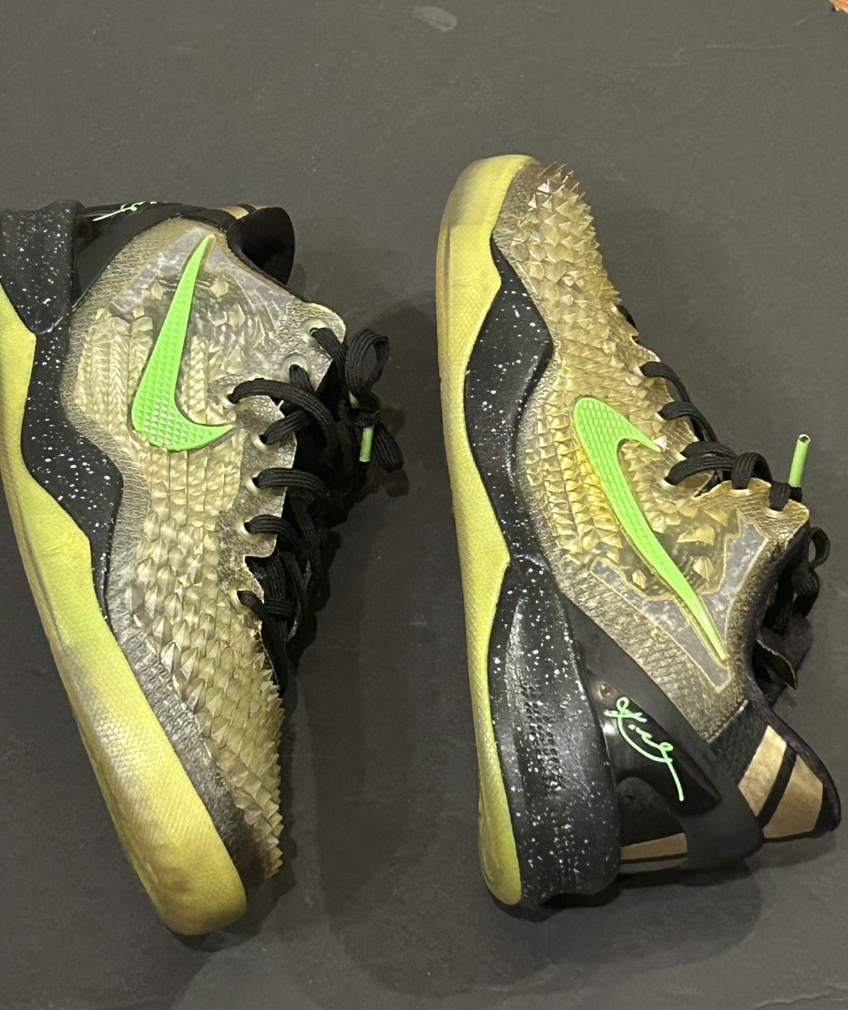 Nike Nike Kobe 8 Christmas SS Size US 5.5 / IT 35.5 - 6 Thumbnail