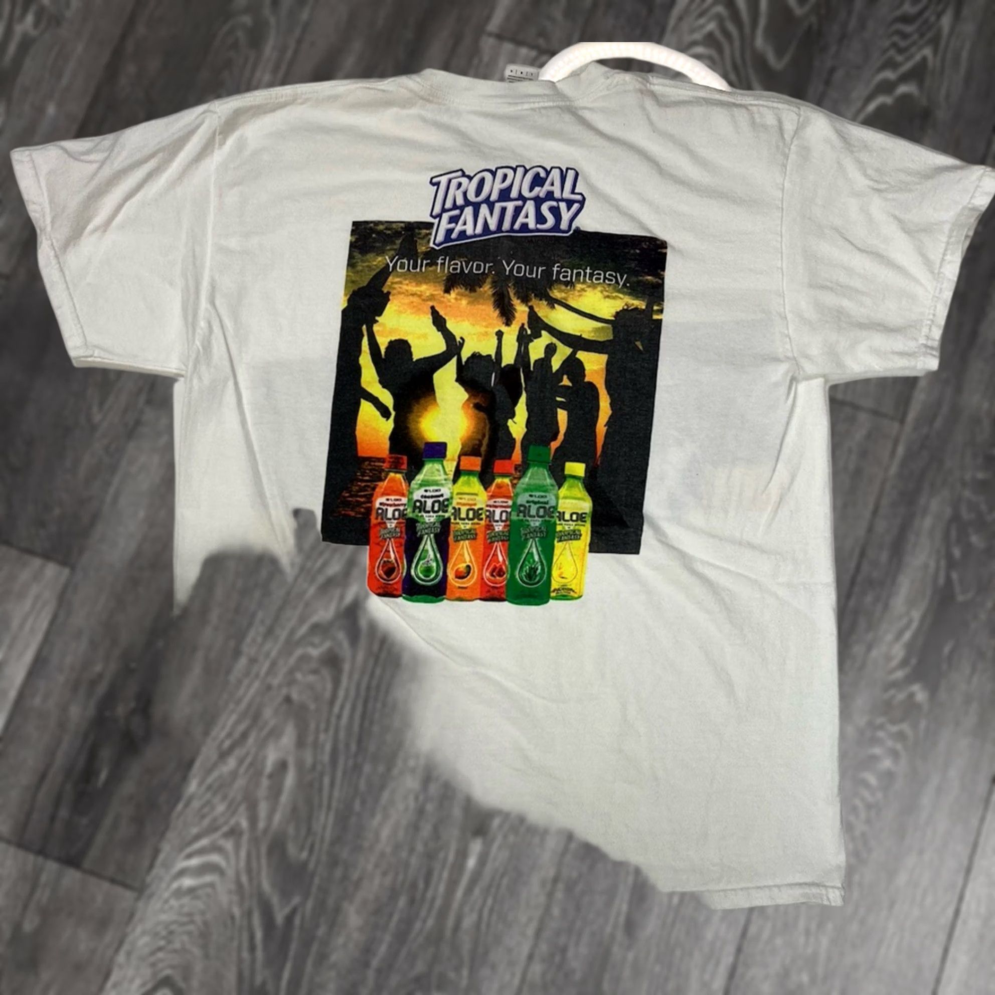 Gildan Gildan T-Shirt Mens Hip Hop Graphic Print Crew Neck White L Tropical Fantasy 52 All Seasons Short Sleeve Size US L / EU 52-54 / 3 - 1 Thumbnail