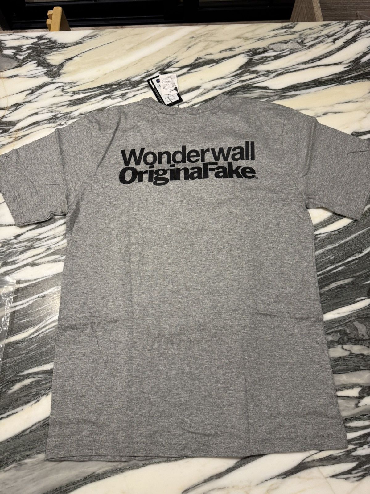 Original Fake Original Fake Kaws Tees Size US L / EU 52-54 / 3 - 2 Thumbnail