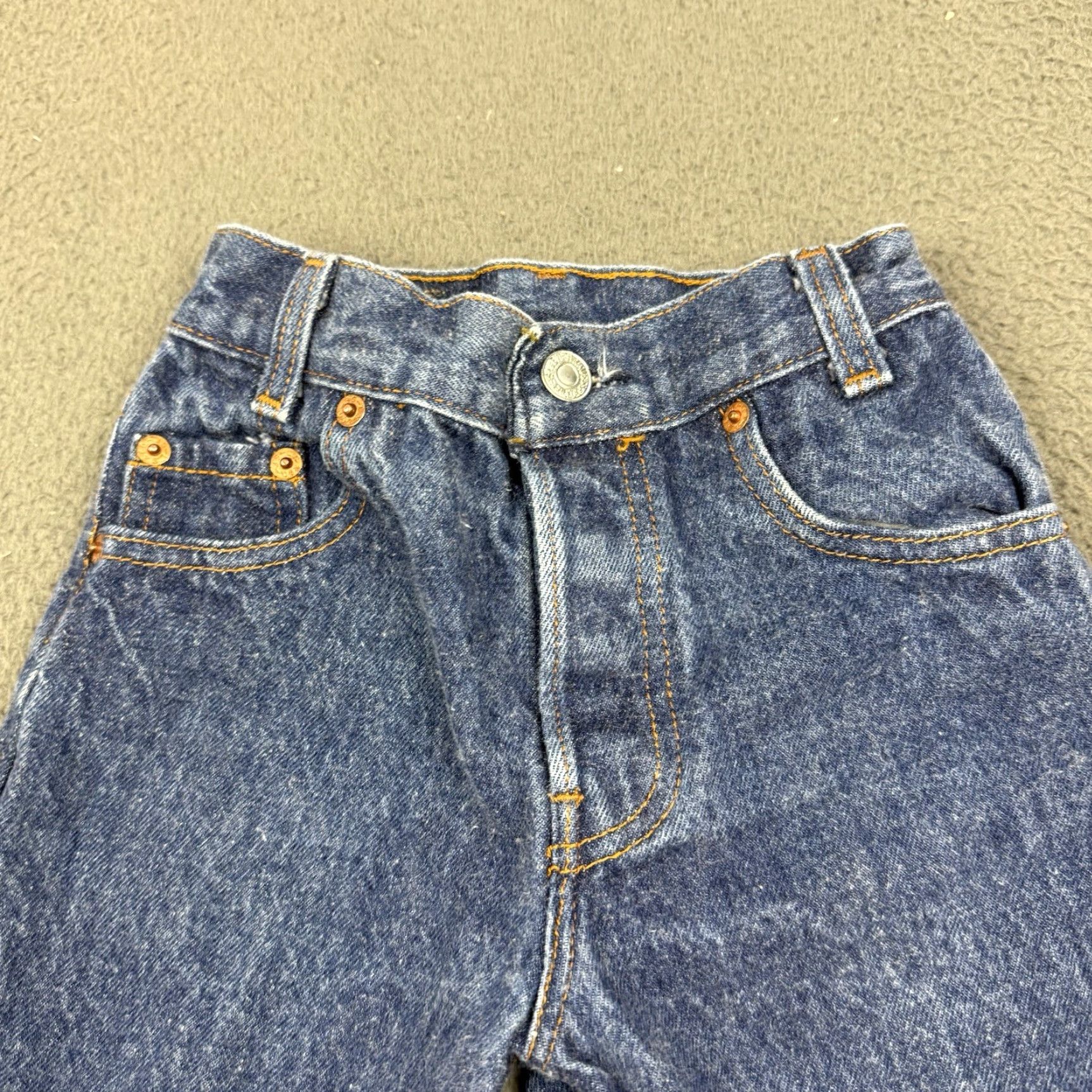Levi's VINTAGE Levi's Jeans Womens 7 18x22 Blue Denim Straight Leg 31301-0115 Jeans Womens Blue 90s? Size 28" / US 6 / IT 42 - 3 Thumbnail