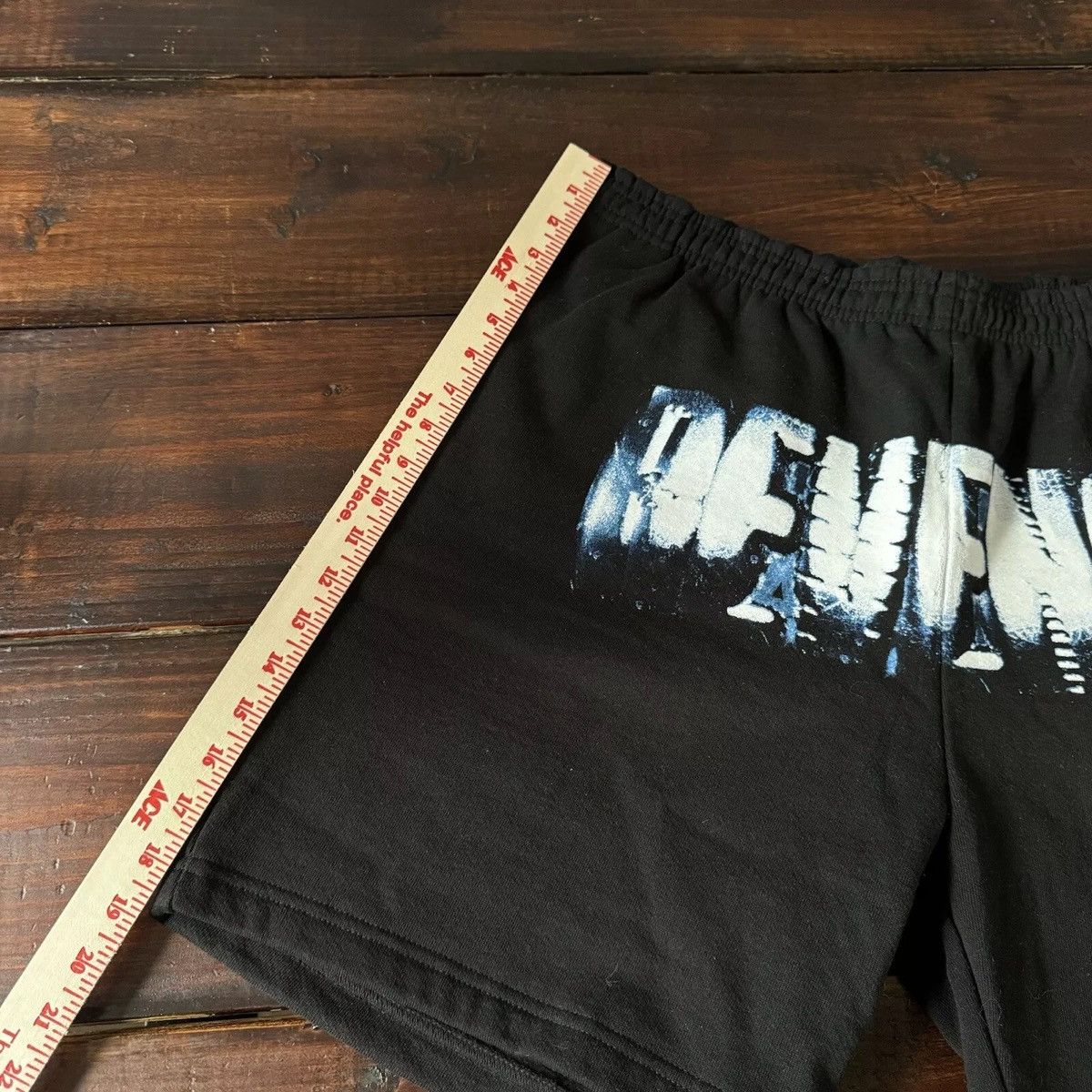 Revenge Revenge Chrome Logo Shorts Size US 36 / EU 52 - 6 Thumbnail