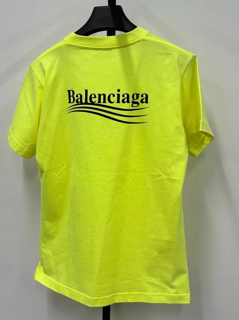 Balenciaga Balenciaga Logo monogrammed surf short sleeve T-shirt 2504- Size US S / EU 44-46 / 1 - 2 Thumbnail