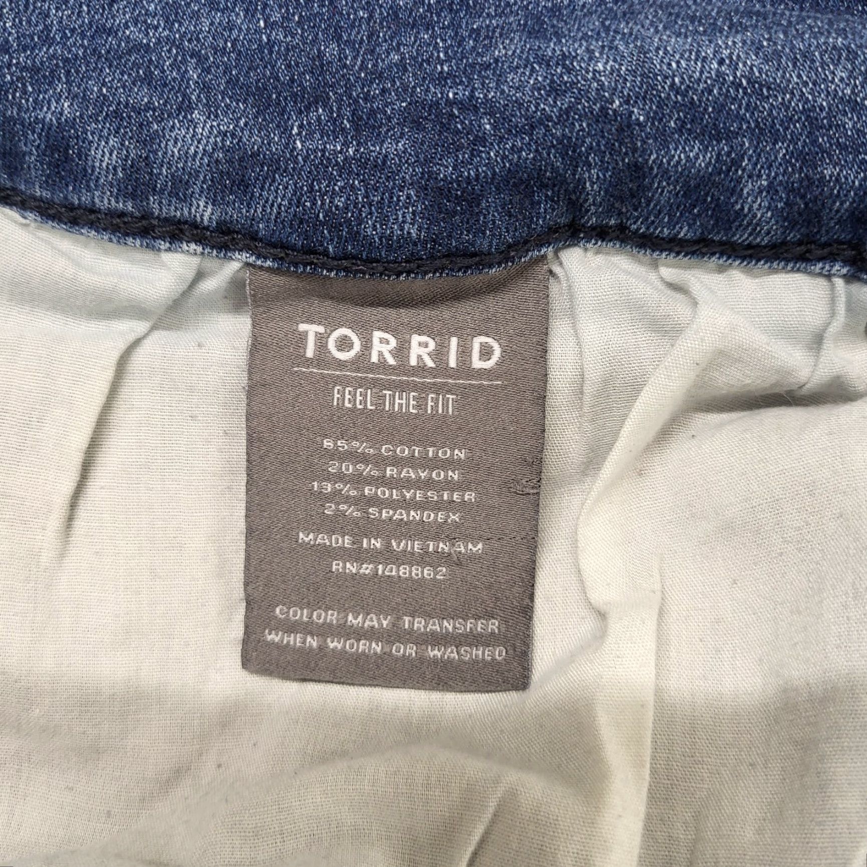 Torrid Torrid Jeans Women Slim XShort Plus 20 Blue Denim 5-Pocket Beach Super Soft Jegging Size 42" / US 20 - 5 Thumbnail