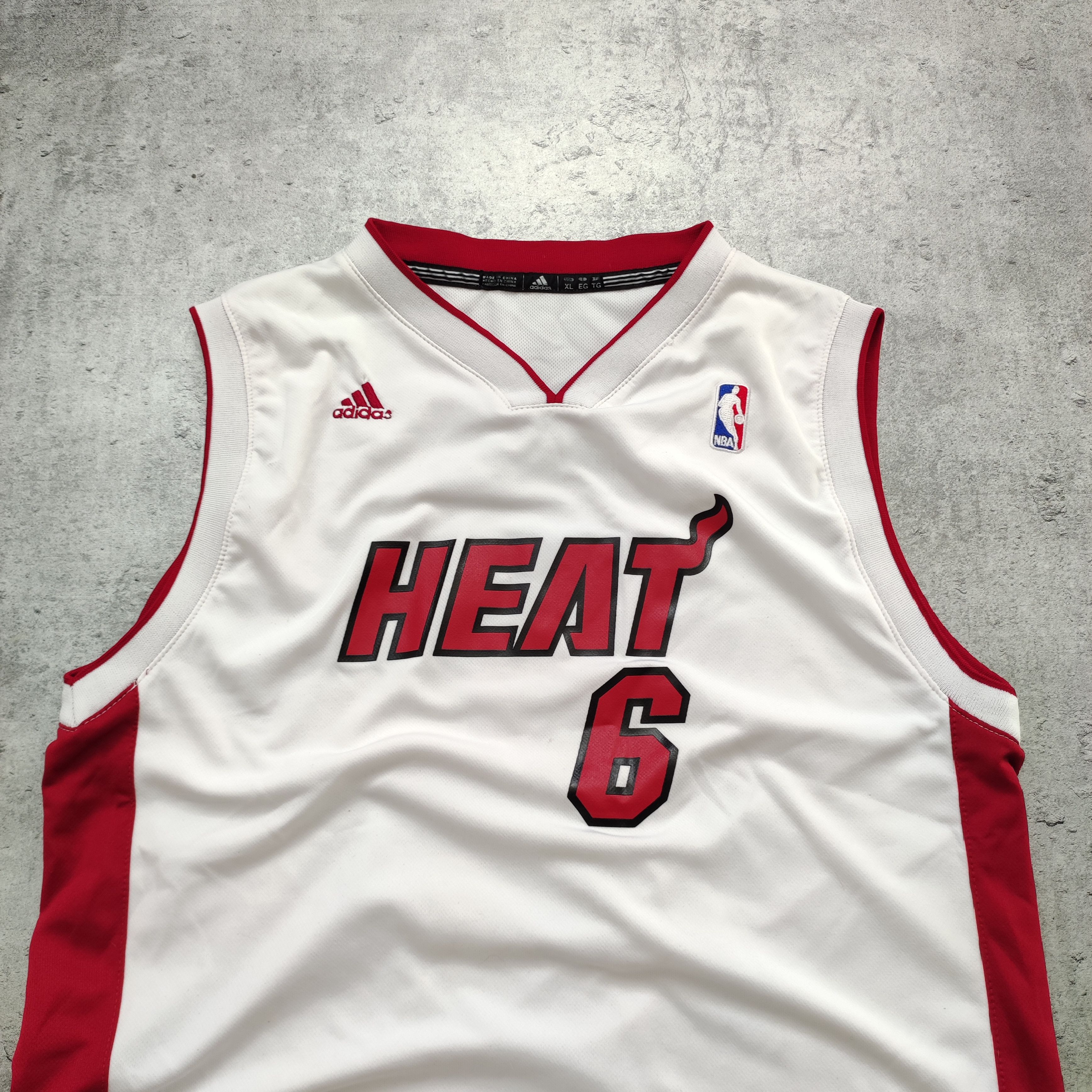 Adidas × NBA RARE NBA Miami Heat x Adidas #6 James Basketball Jersey Size US XL / EU 56 / 4 - 3 Thumbnail