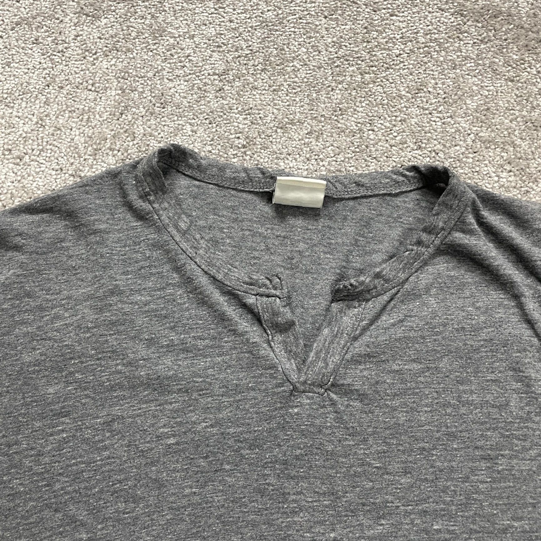 Lucky Brand **Lucky Brand Classic Gray Men's Large V-Neck T-Shirt** User: Lucky Brand Classic Gray Men's Large V-Neck T-Shirt Size L / US 10 / IT 46 - 3 Thumbnail