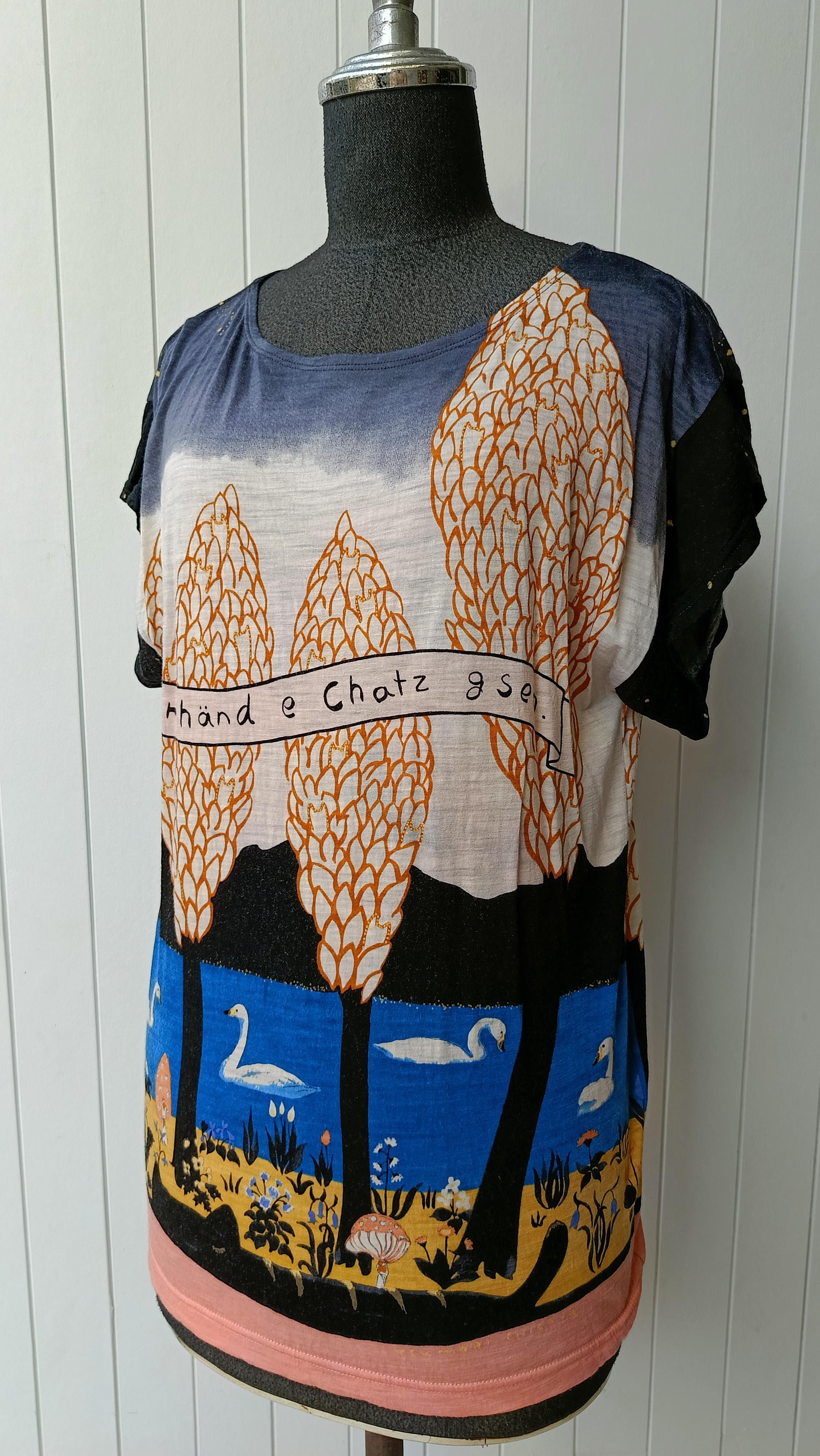 Tsumori Chisato Tsumori Chisato 2 ISSEY MIYAKE Japan wool tshirt RARE Size S / US 4 / IT 40 - 1 Thumbnail