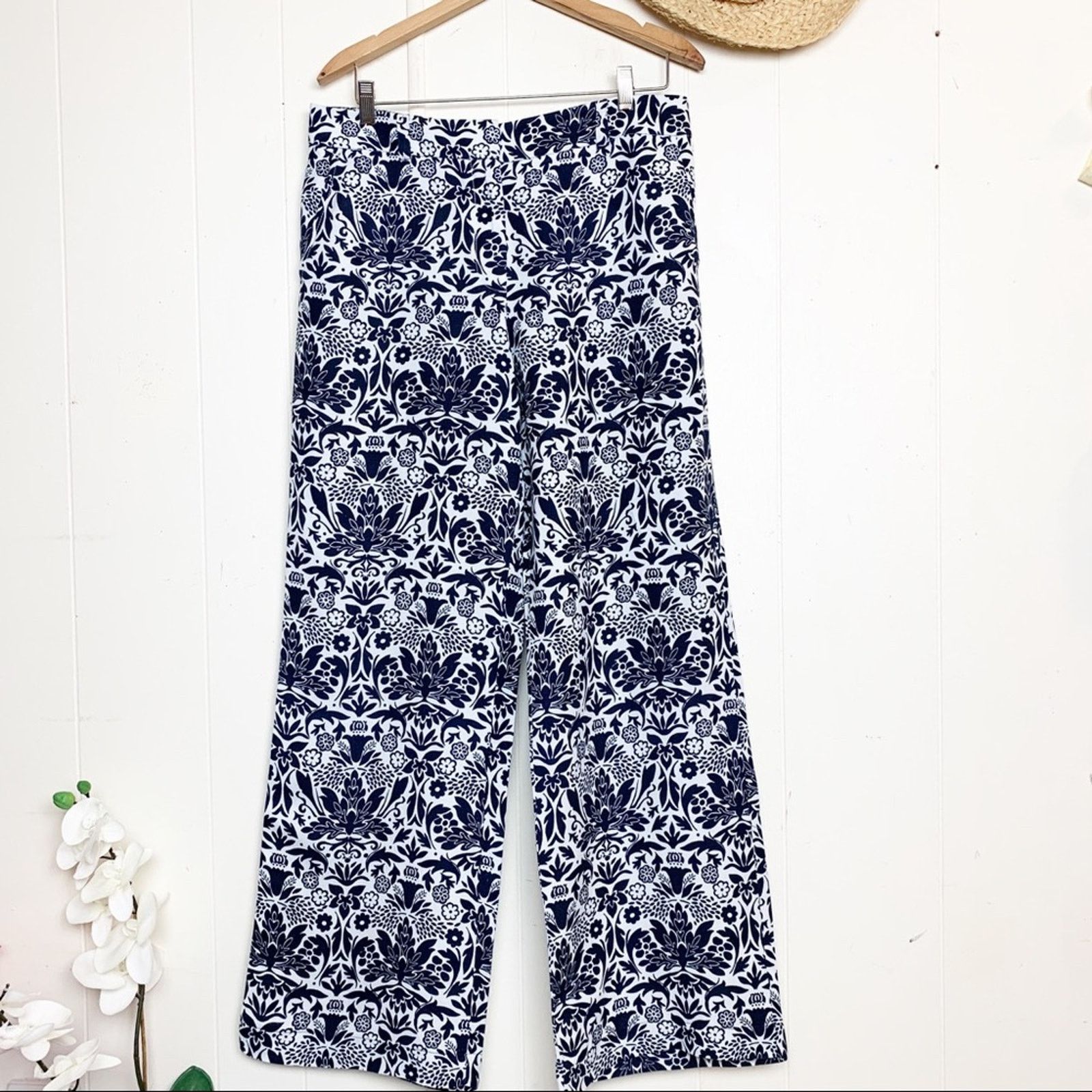 Loft Loft Linen Blend Blue & White Print Pull On Pants Women 6 Size 28" / US 6 / IT 42 - 7 Thumbnail