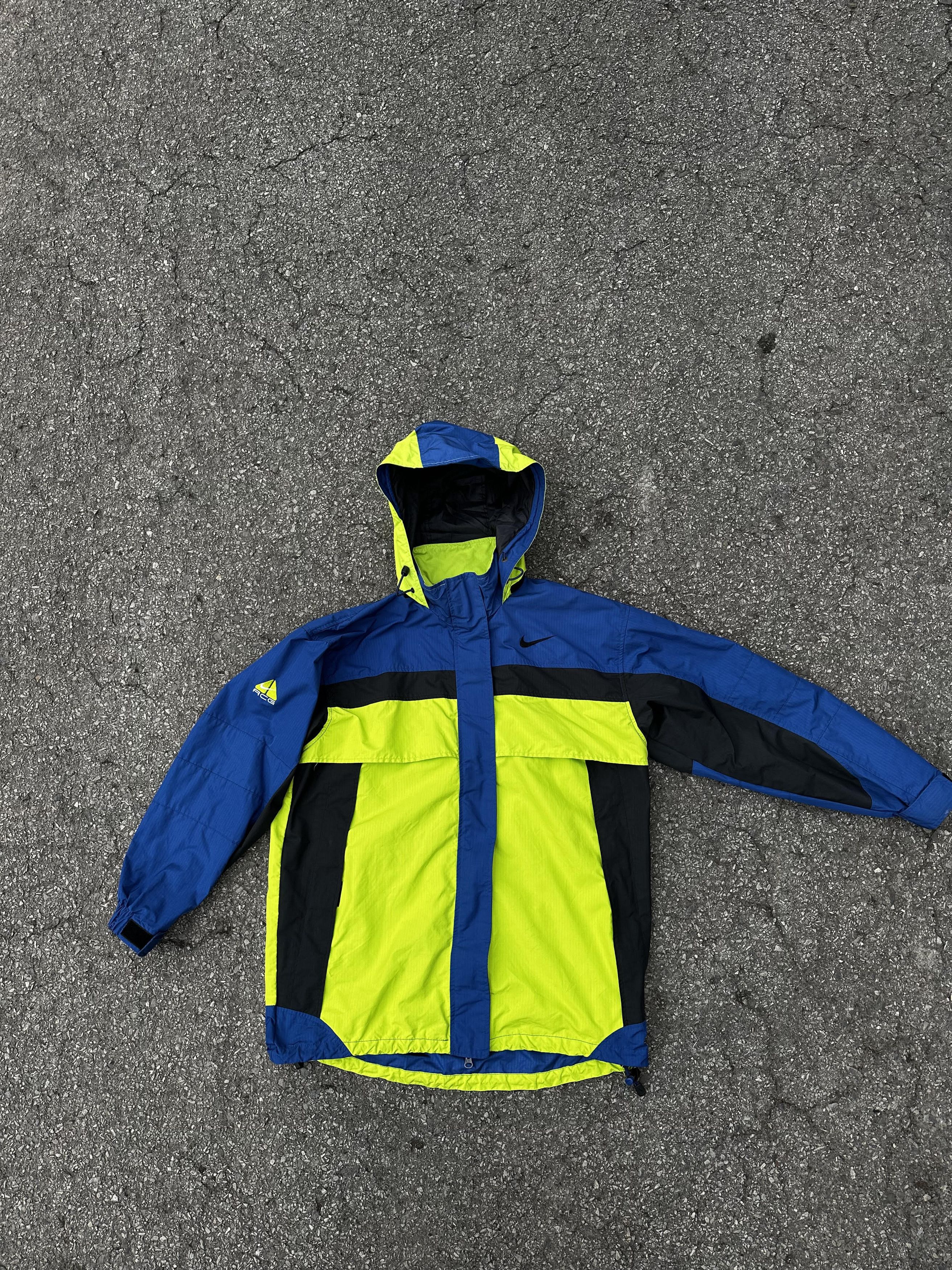 image of Vintage Nike Acg Jacket in Blue/Neon Yellow, Men's (Size Large)