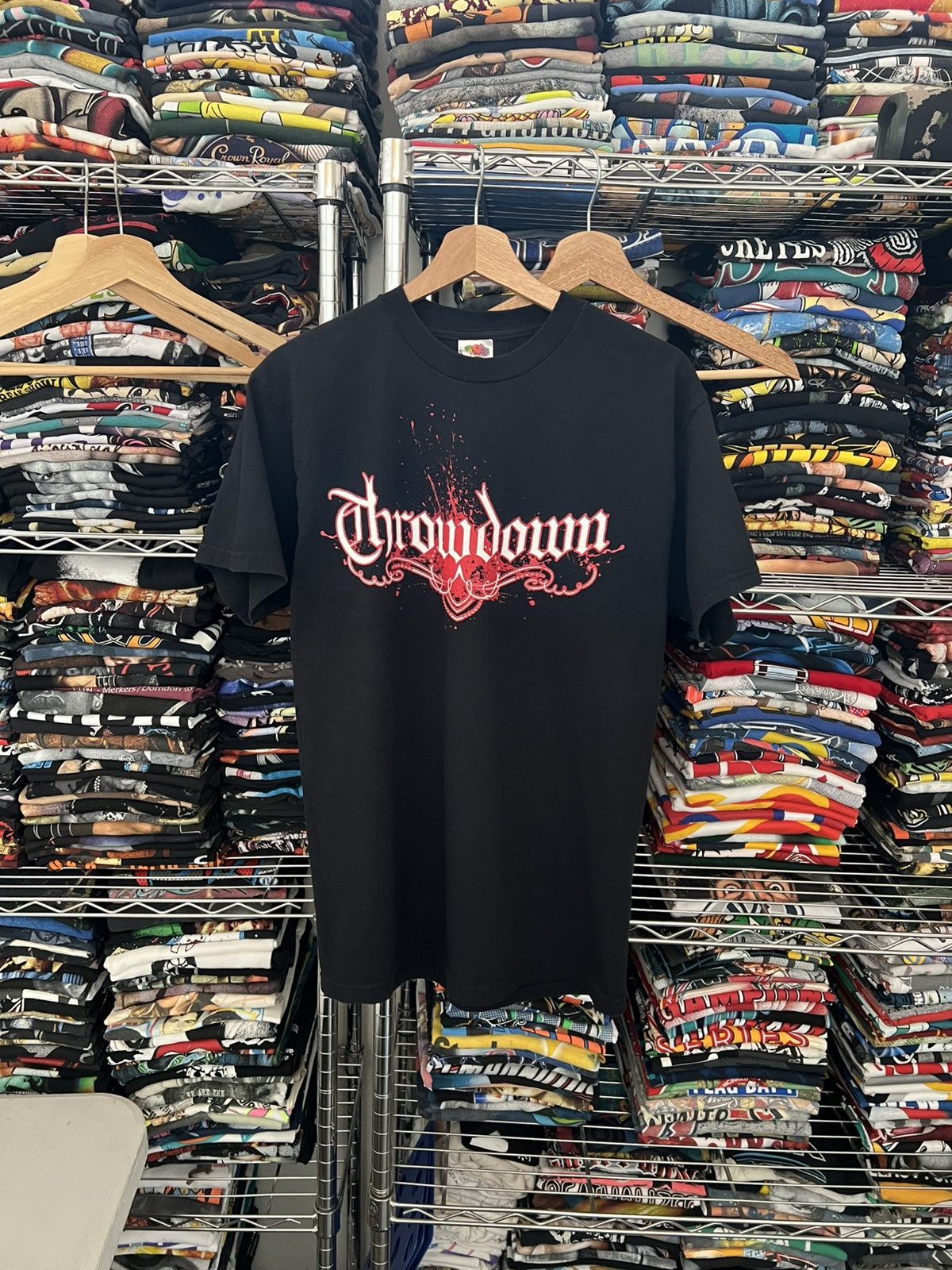 Band Tees 2001 Throwdown Can I Trust You Metal Knife Tee Size US M / EU 48-50 / 2 - 1 Thumbnail