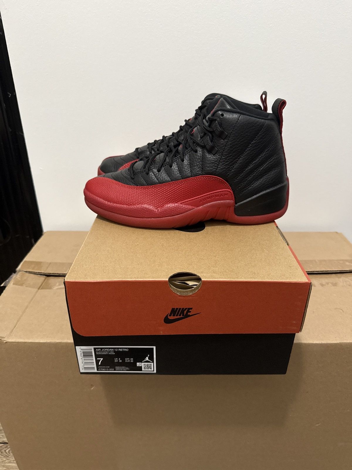 Jordan Brand Jordan 12 Retro Flu Game (2025) Size US 7 / EU 40 - 6 Thumbnail